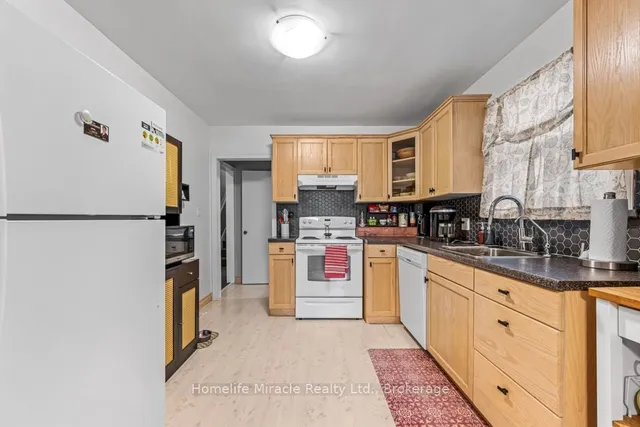 Additional property image - 688 Ninth Ave