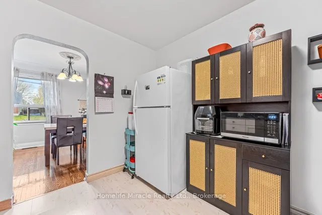 Additional property image - 688 Ninth Ave