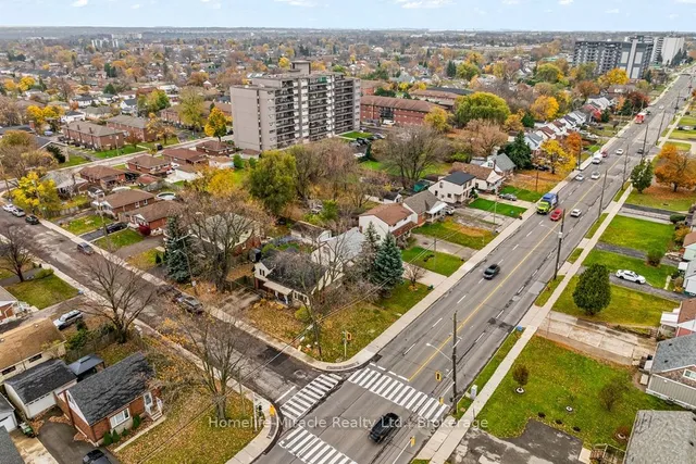 Additional property image - 688 Ninth Ave