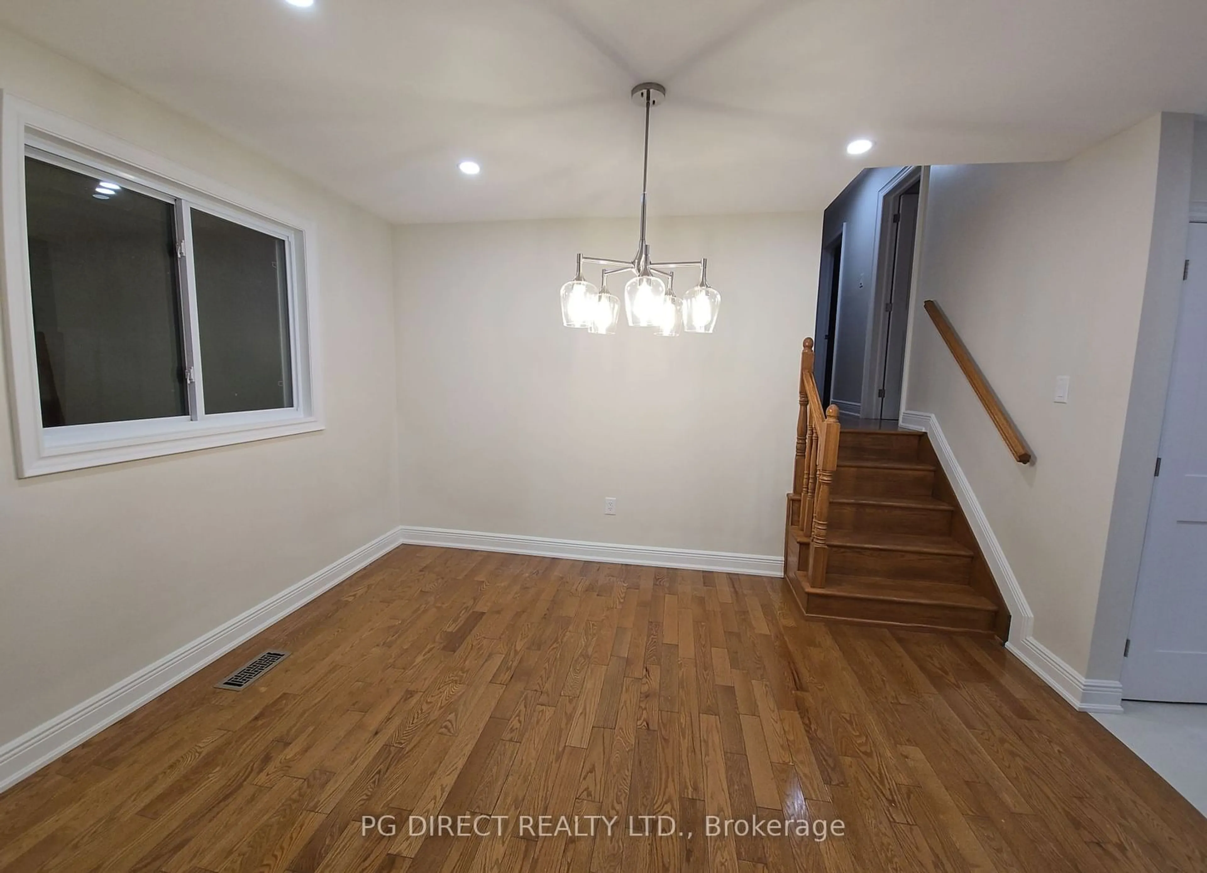 A pic of a room, wood floors for 14 Glen Vista Dr, Hamilton Ontario L8K 6B7