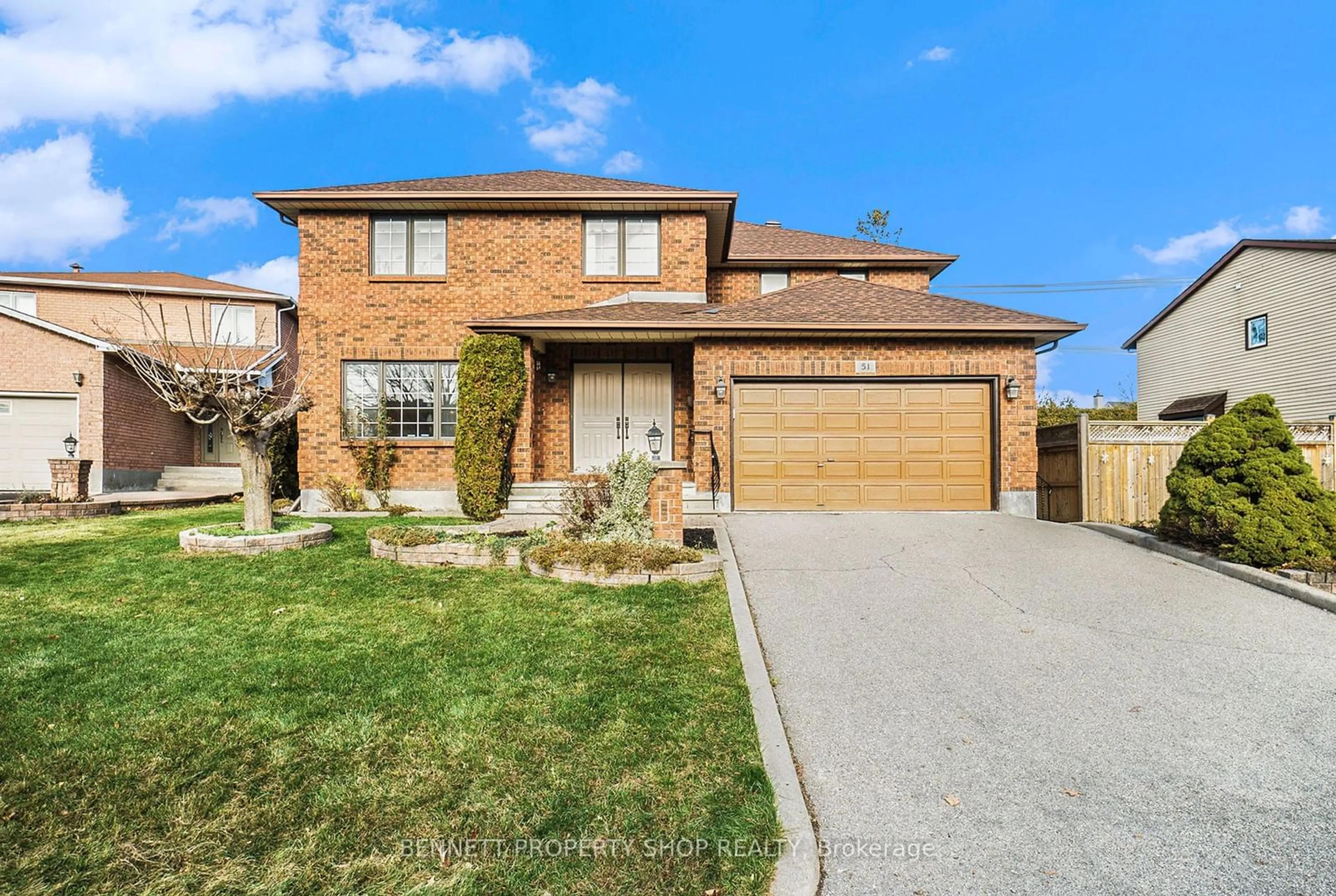 Home with brick exterior material for 51 Four Seasons Dr, Cityview - Parkwoods Hills - Rideau Shore Ontario K2E 7R1