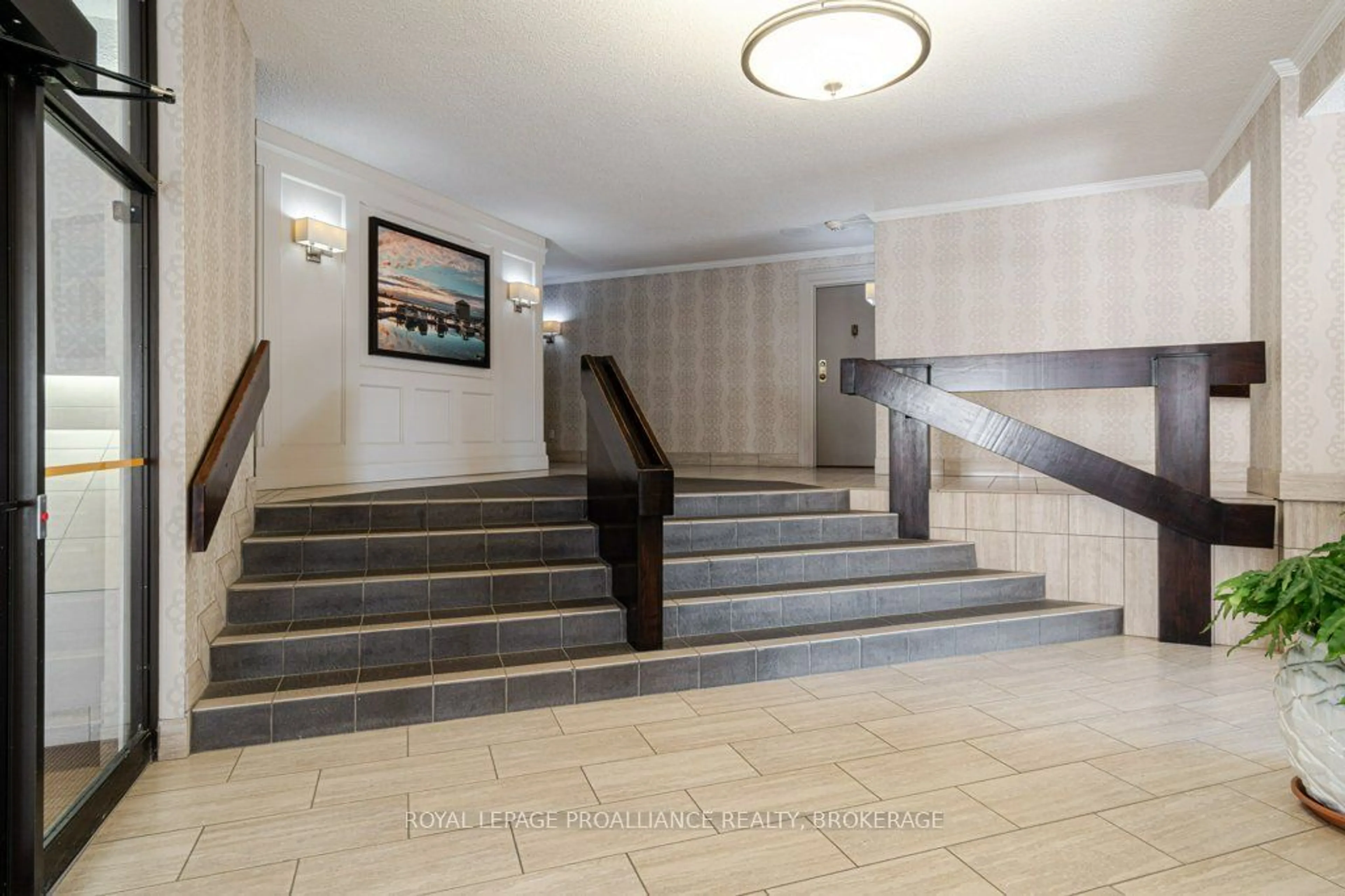 Indoor foyer, unknown floor for 185 Ontario St #1602, Kingston Ontario K7L 2Y7