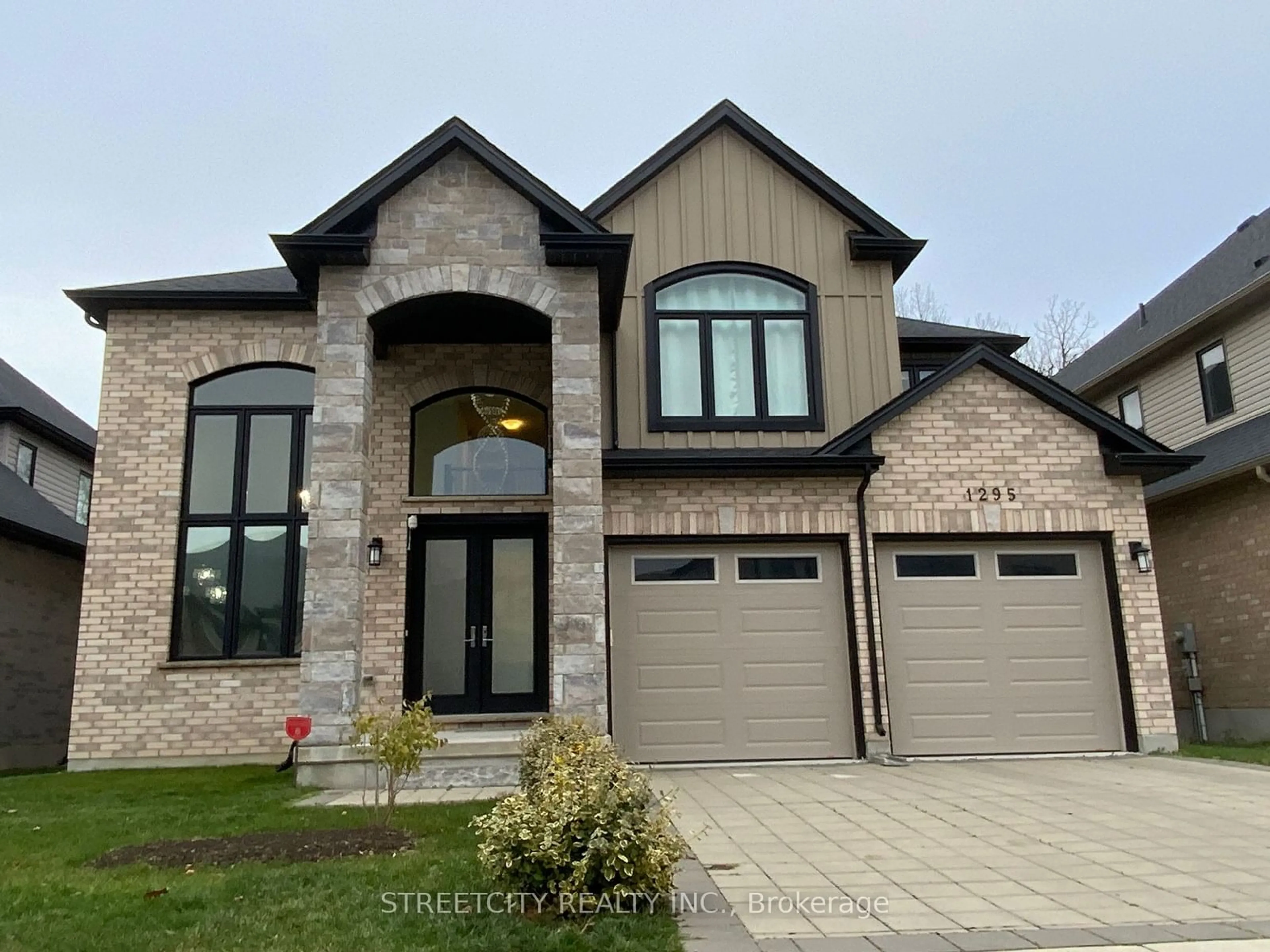 Home with brick exterior material for 1295 Dyer Cres, London Ontario N6G 0S7