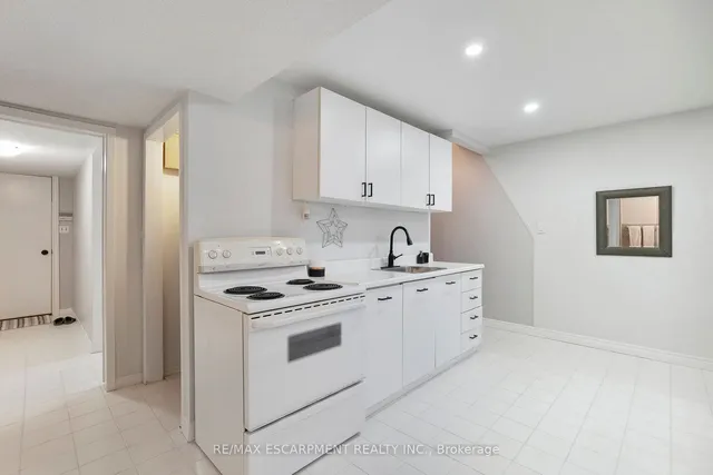 Additional property image - 87 Monte Dr