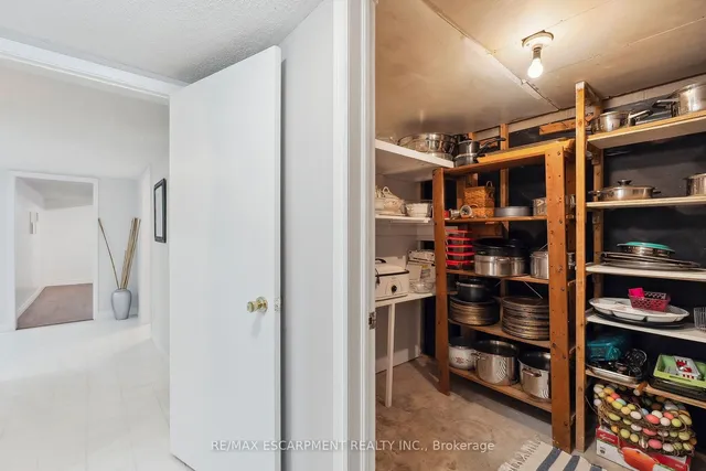 Additional property image - 87 Monte Dr