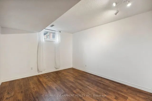 Additional property image - 87 Monte Dr