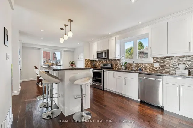 Additional property image - 87 Monte Dr