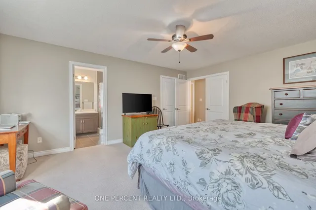 Additional image 10 of 42 Oakhaven Pl