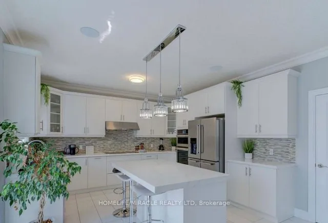 Additional property image - 51 Cittadella Blvd
