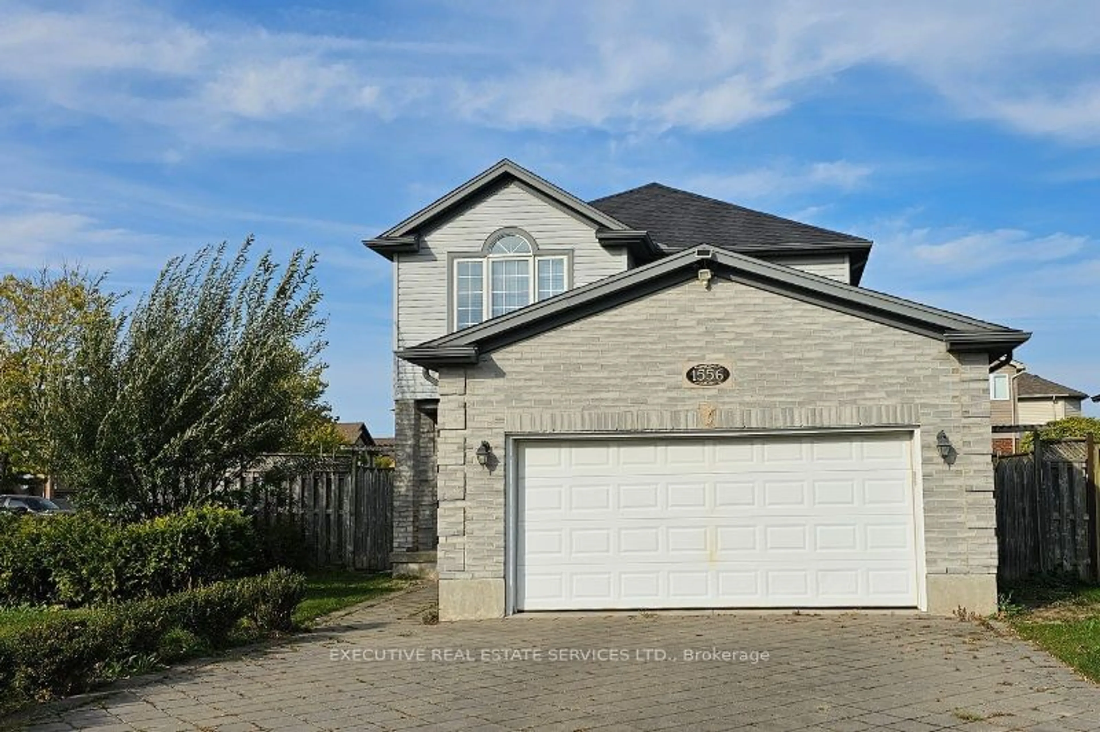 Frontside or backside of a home, cottage for 1556 Green Gables Rd, London Ontario N6M 0A6