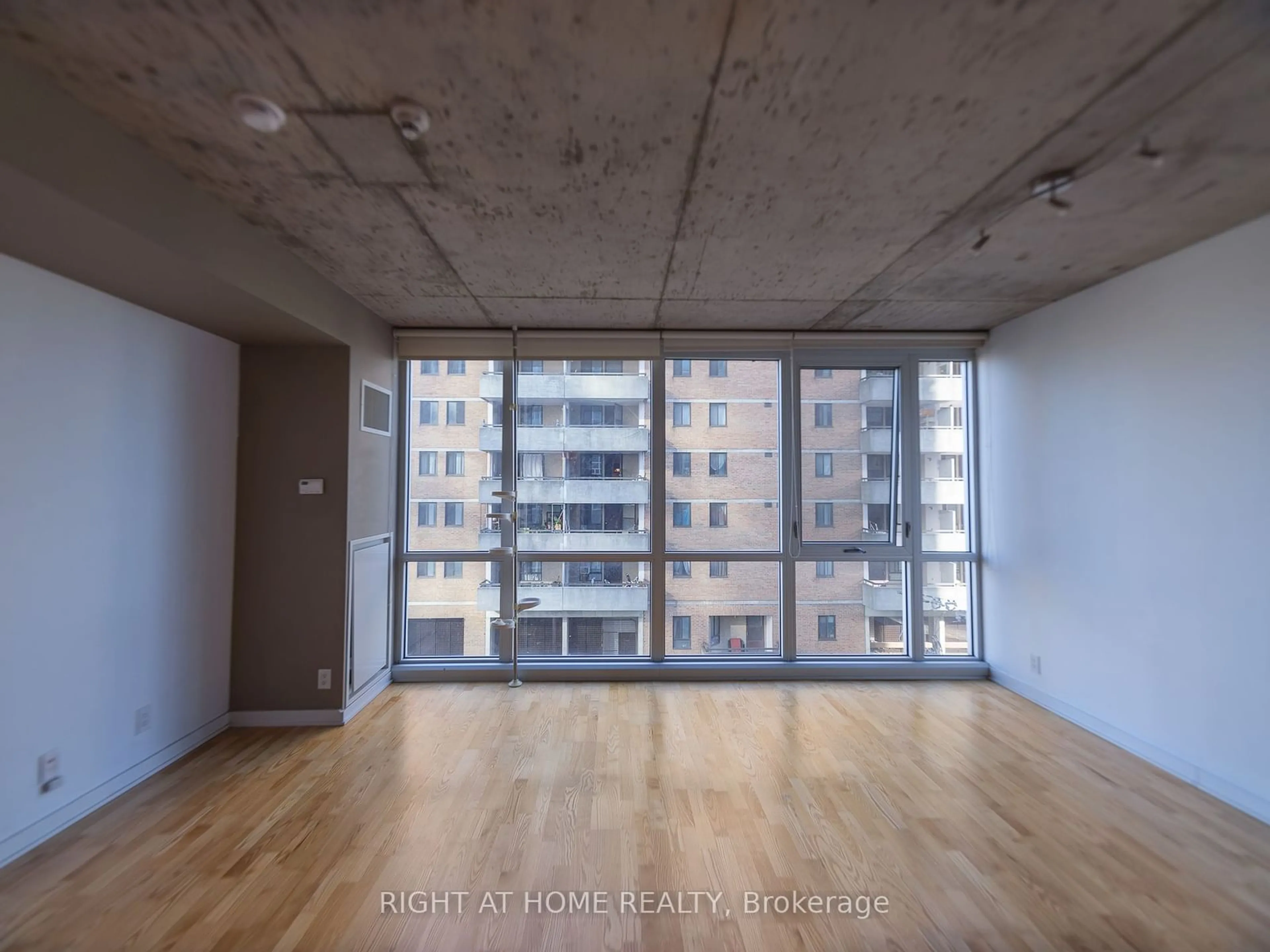 Other indoor space, wood floors for 324 Laurier Ave #615, Ottawa Centre Ontario K1N 6P6