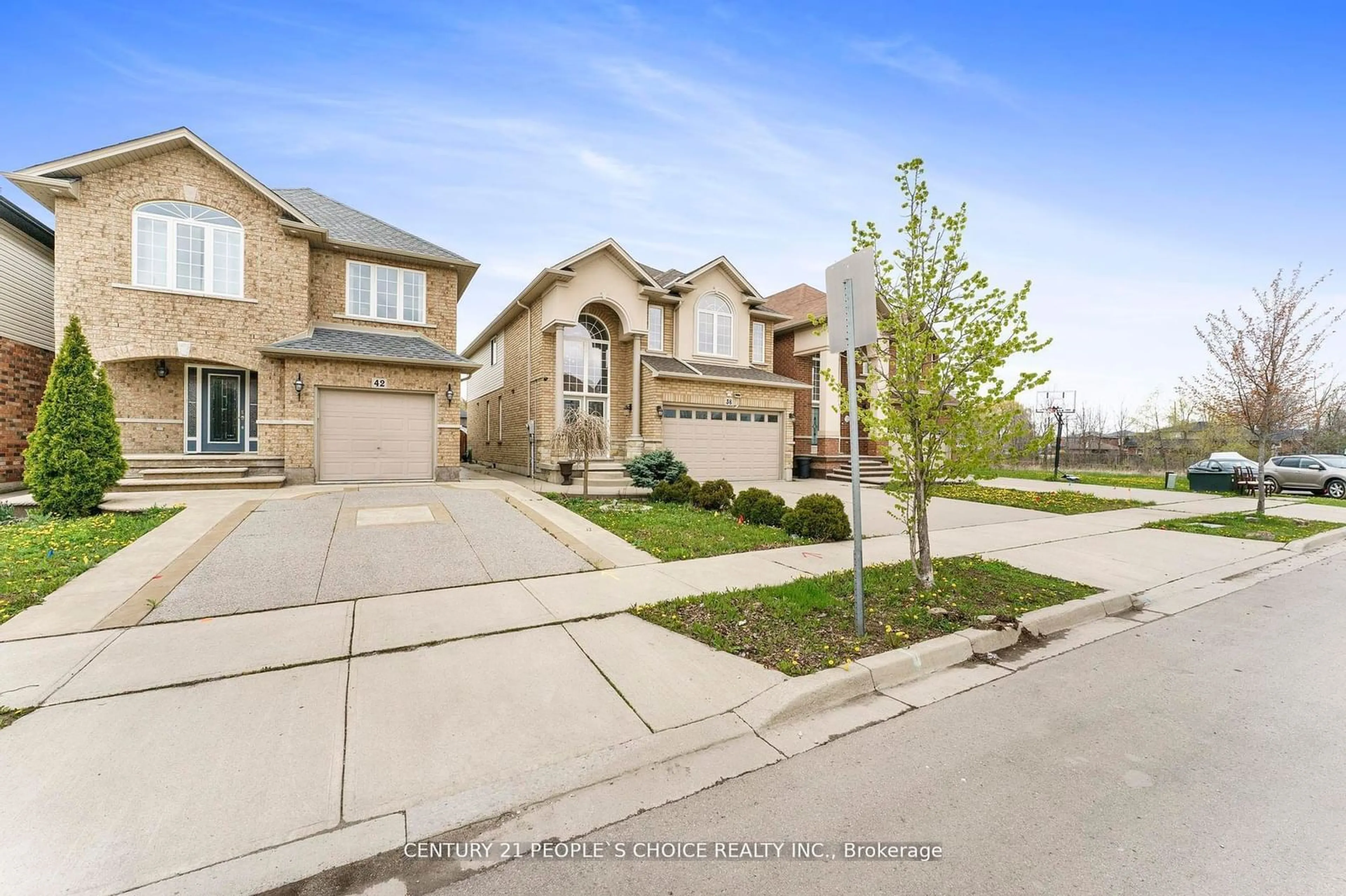 Frontside or backside of a home, the street view for 38 Assisi St, Hamilton Ontario L8W 0A5