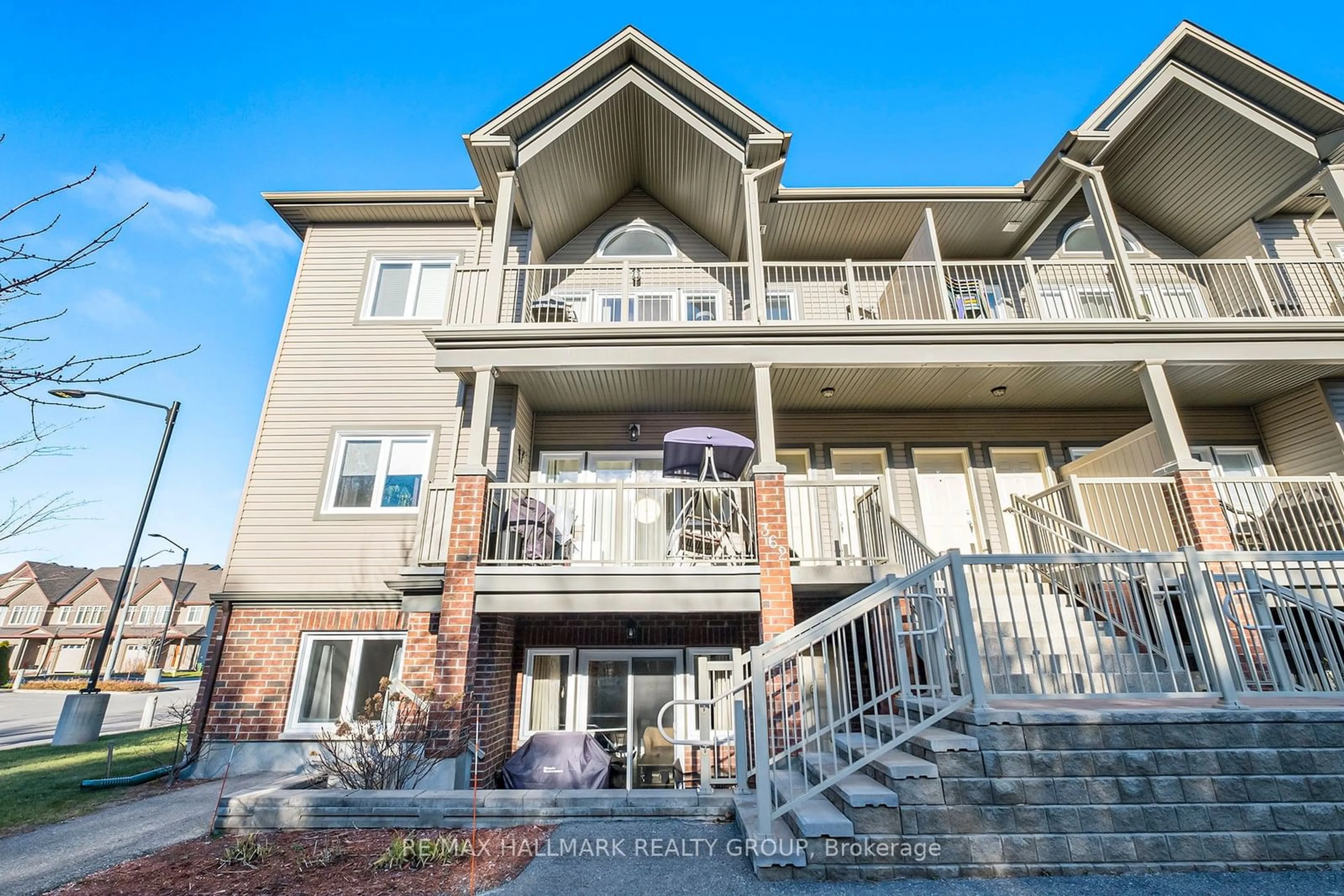 A pic from exterior of the house or condo, the front or back of building for 362 WOOD ACRES Grve #I, Blossom Park - Airport and Area Ontario K1T 0M7