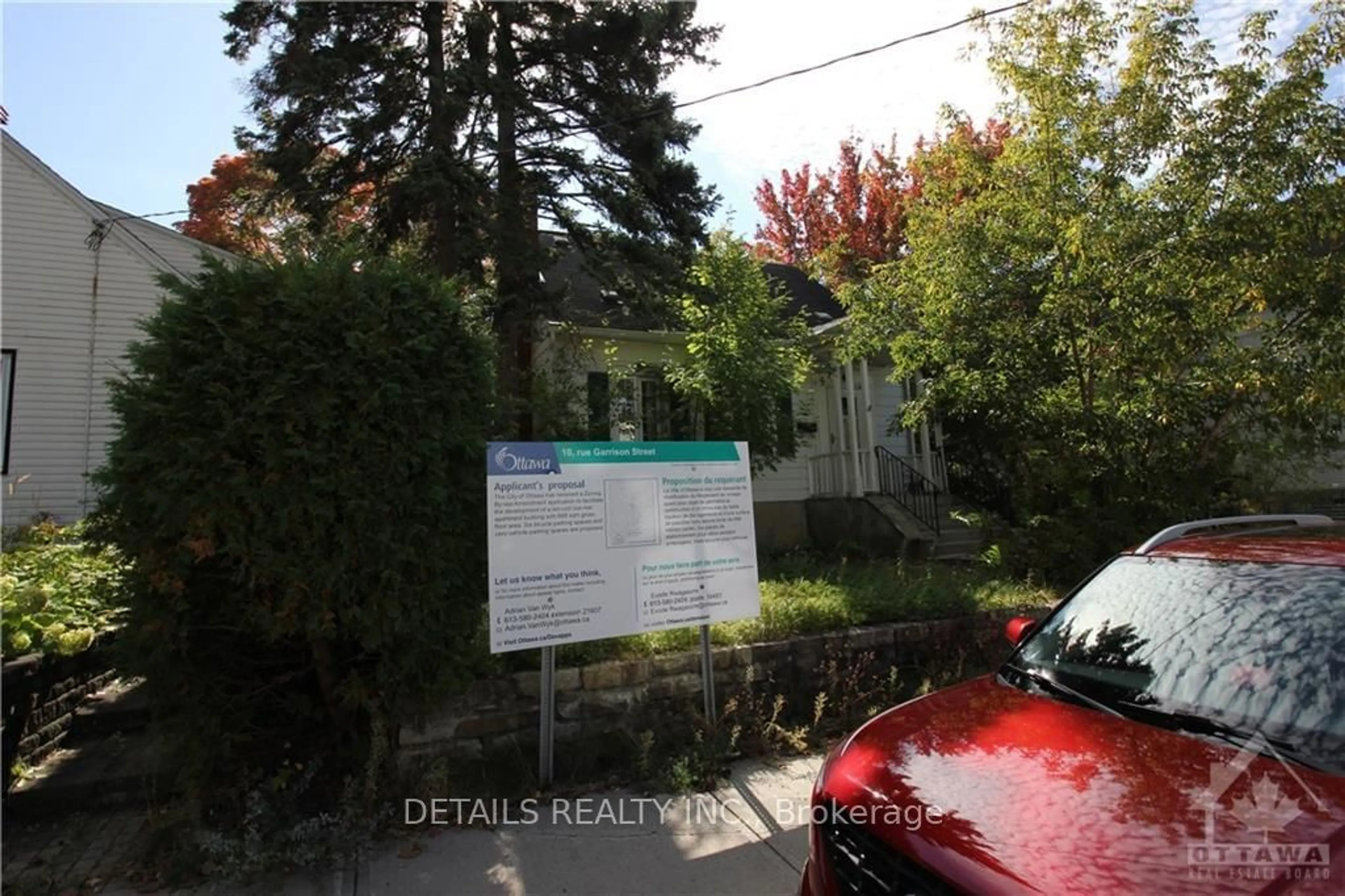 A pic from exterior of the house or condo, the street view for 10 GARRISON St, Tunneys Pasture and Ottawa West Ontario K1Y 2T8