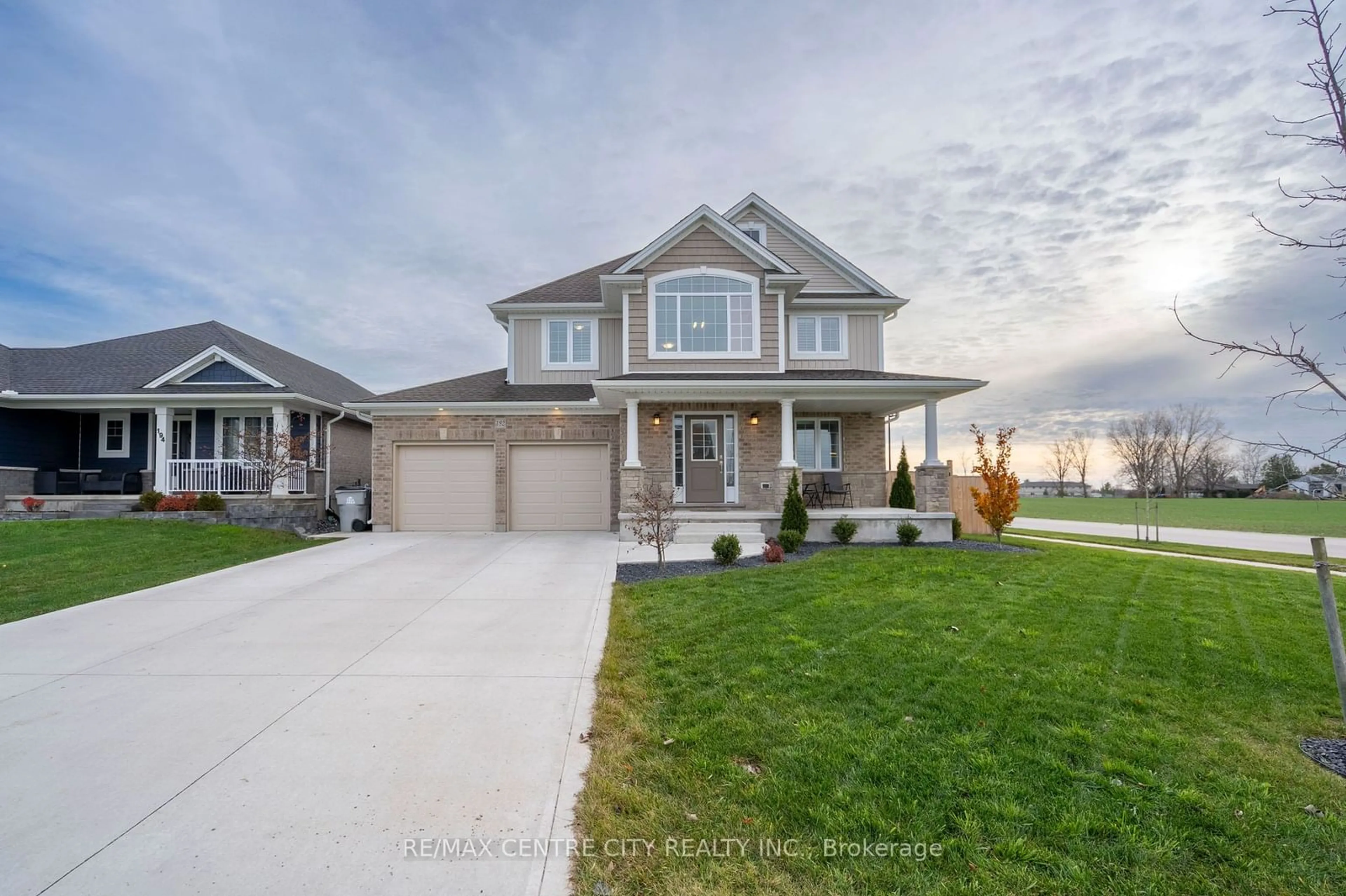 Frontside or backside of a home, the street view for 192 Everett Lane, Strathroy-Caradoc Ontario N7G 3H8