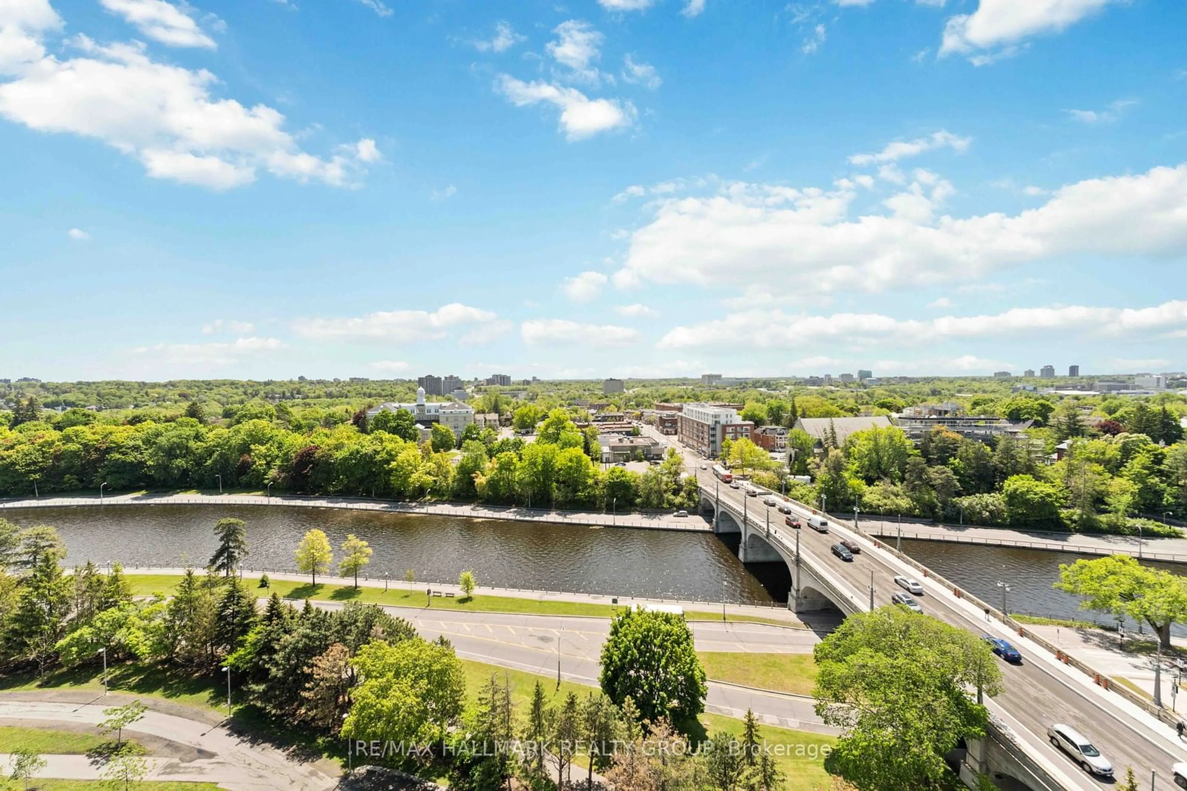 A pic from exterior of the house or condo, the view of lake or river for 1035 Bank St #105, Glebe - Ottawa East and Area Ontario K1S 5K3