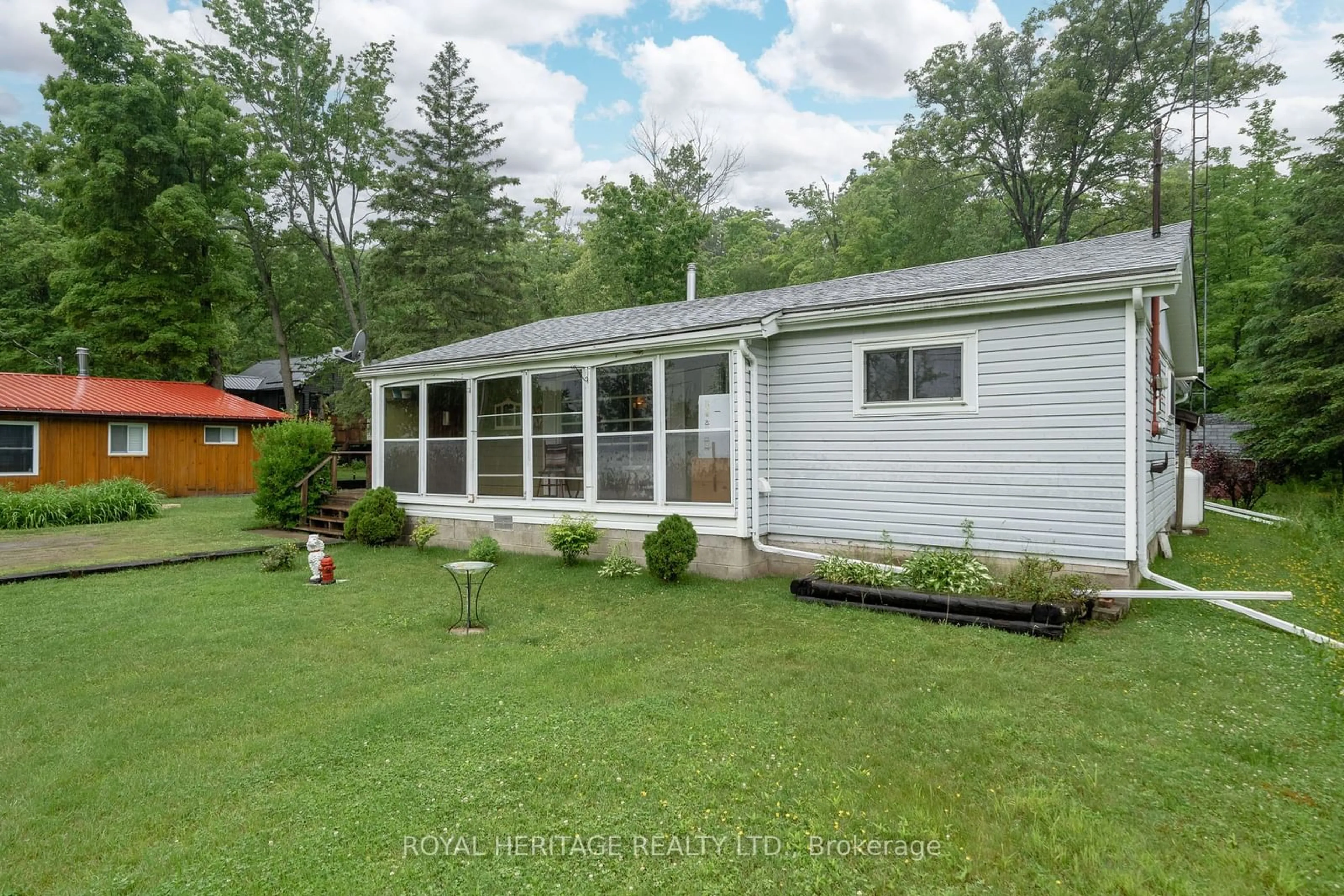 Frontside or backside of a home, cottage for 132 Peepy Horn Rd, Marmora and Lake Ontario K0K 2M0