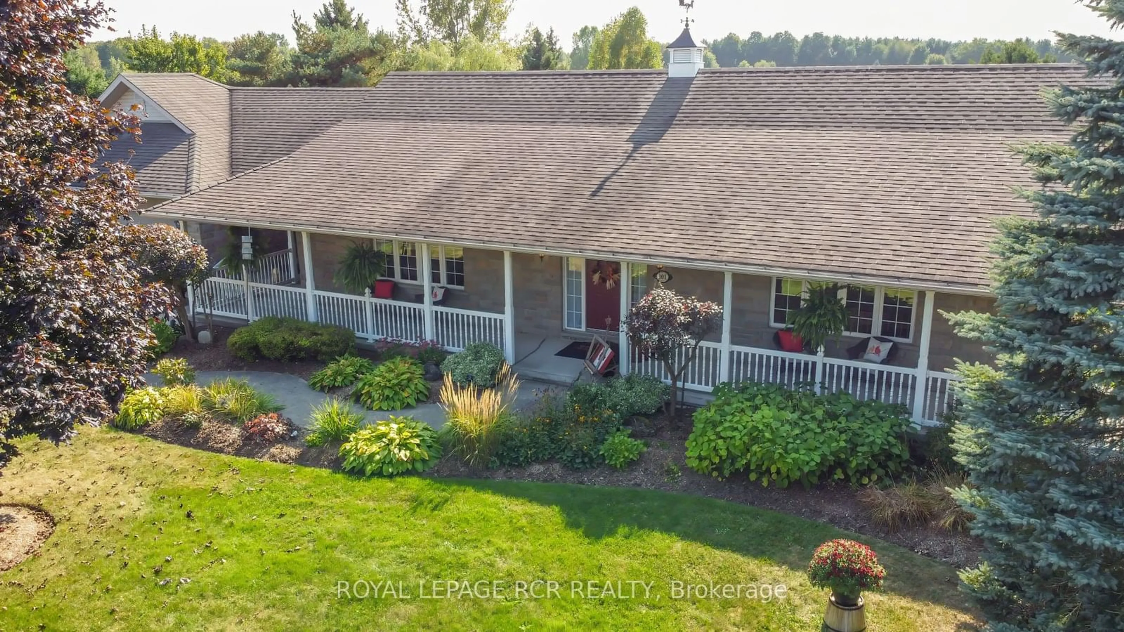 Frontside or backside of a home, cottage for 101 Conservation Tr, Centre Wellington Ontario N0B 1J0