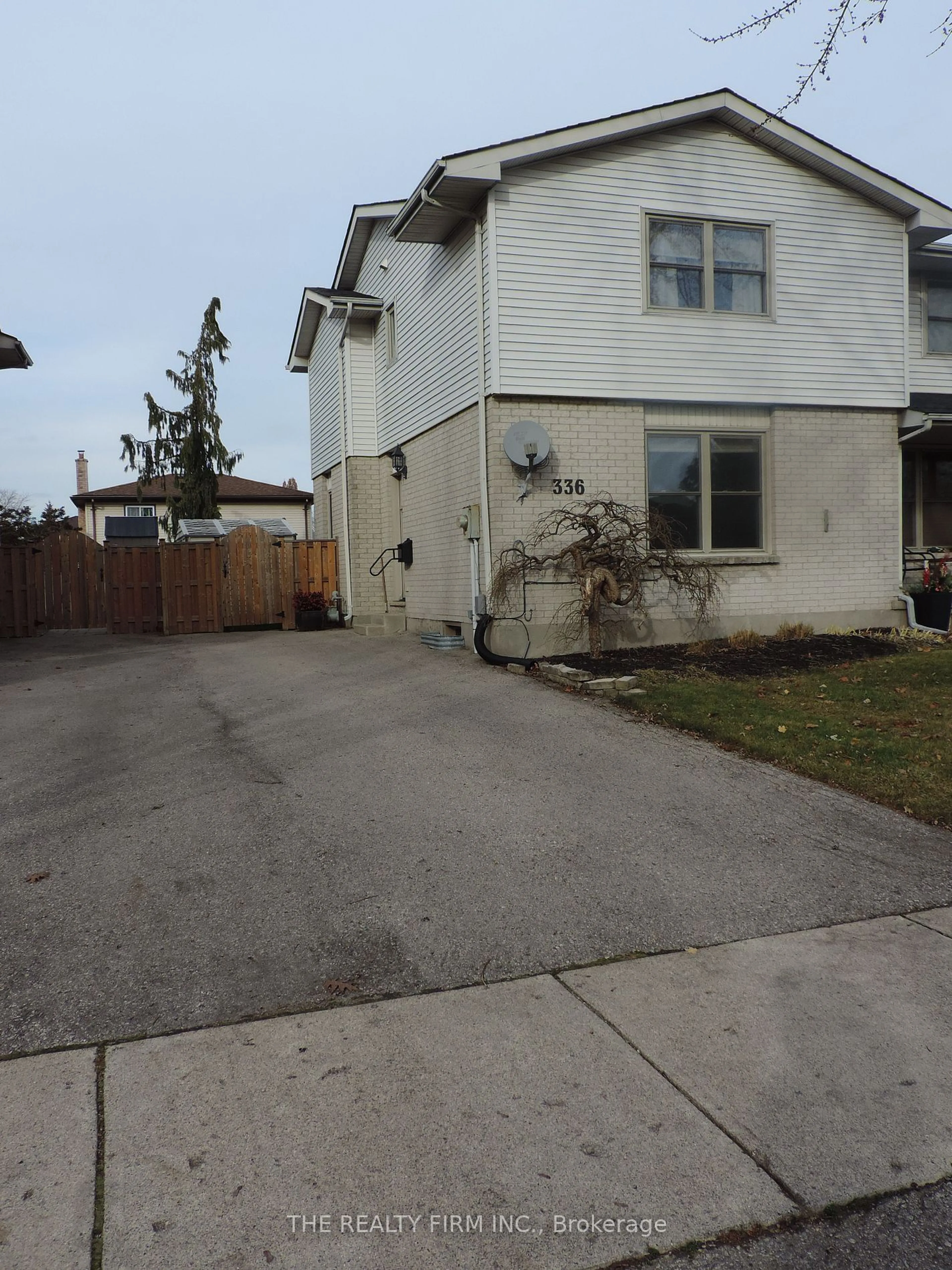 Frontside or backside of a home, the street view for 336 Crawford St, London Ontario N6C 5N9