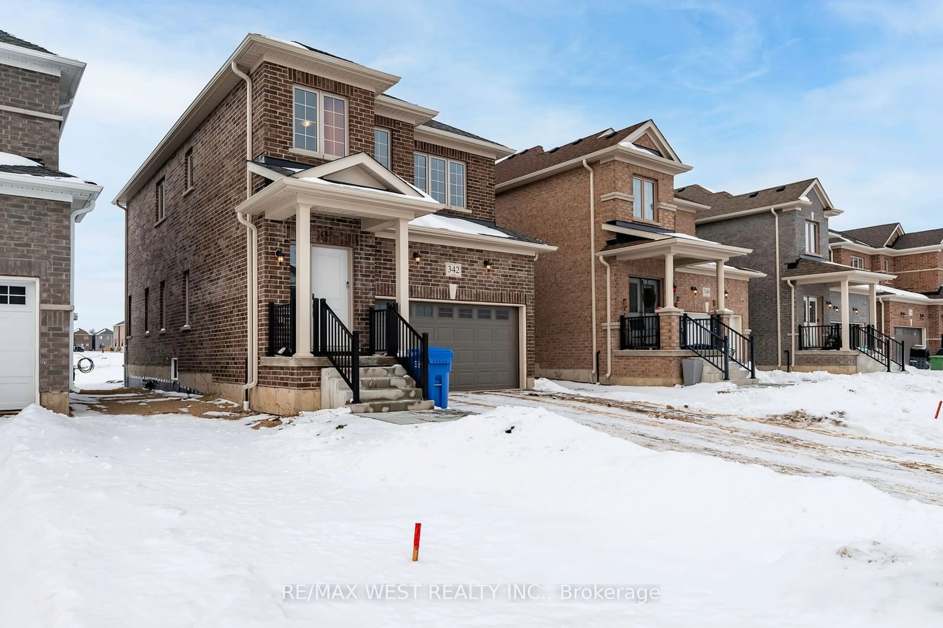 A pic from outside/outdoor area/front of a property/back of a property/a pic from drone, street for 342 Russell St, Southgate Ontario N0C 1B0