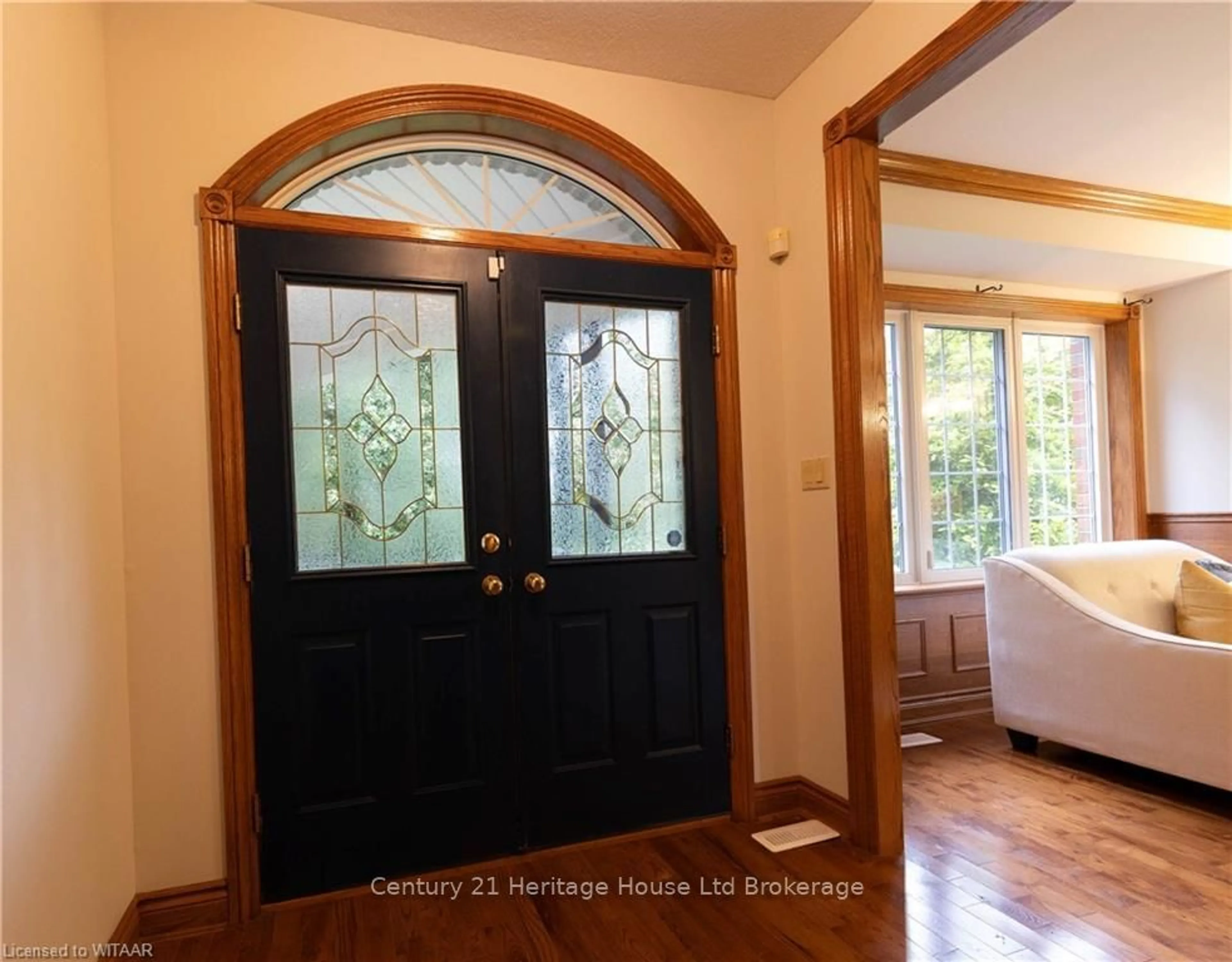 Indoor entryway, wood floors for 663528 ROAD 66 ROAD, Zorra Ontario N5C 3J5