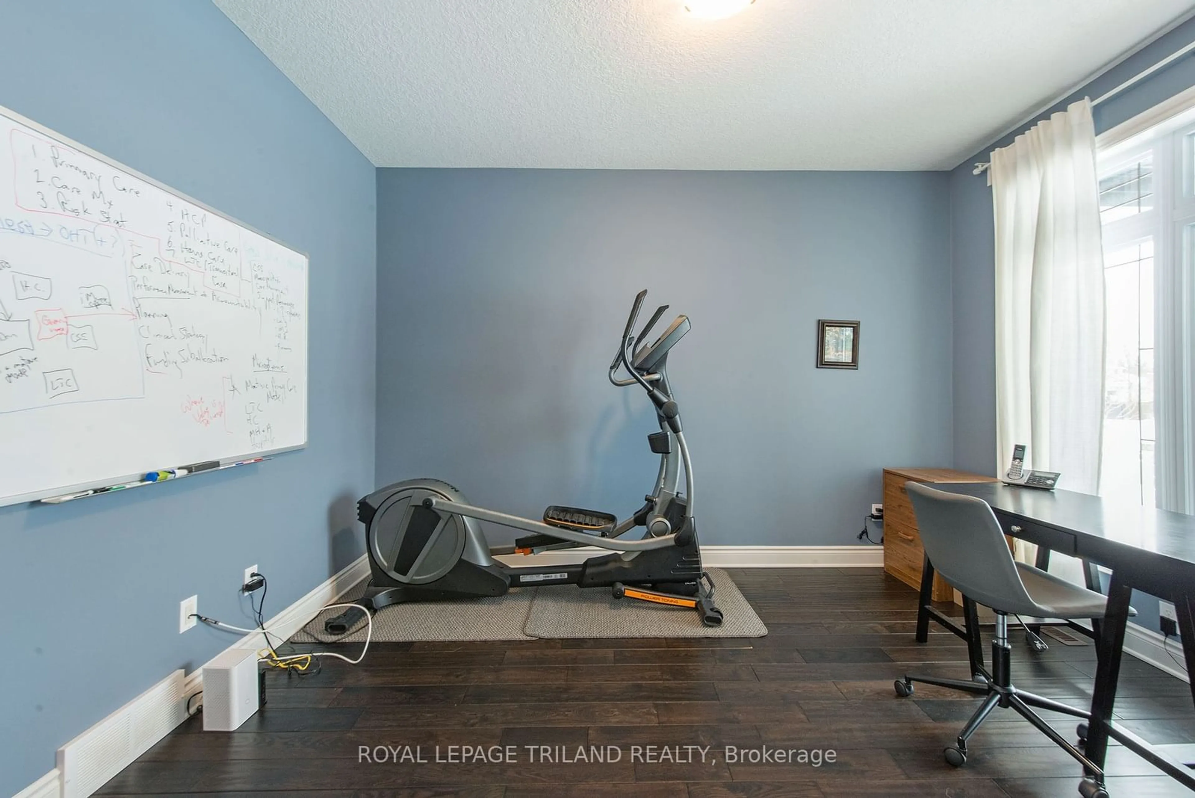 Gym or fitness room, wood floors for 36 Brenmar Cres, Central Elgin Ontario N0L 1B0