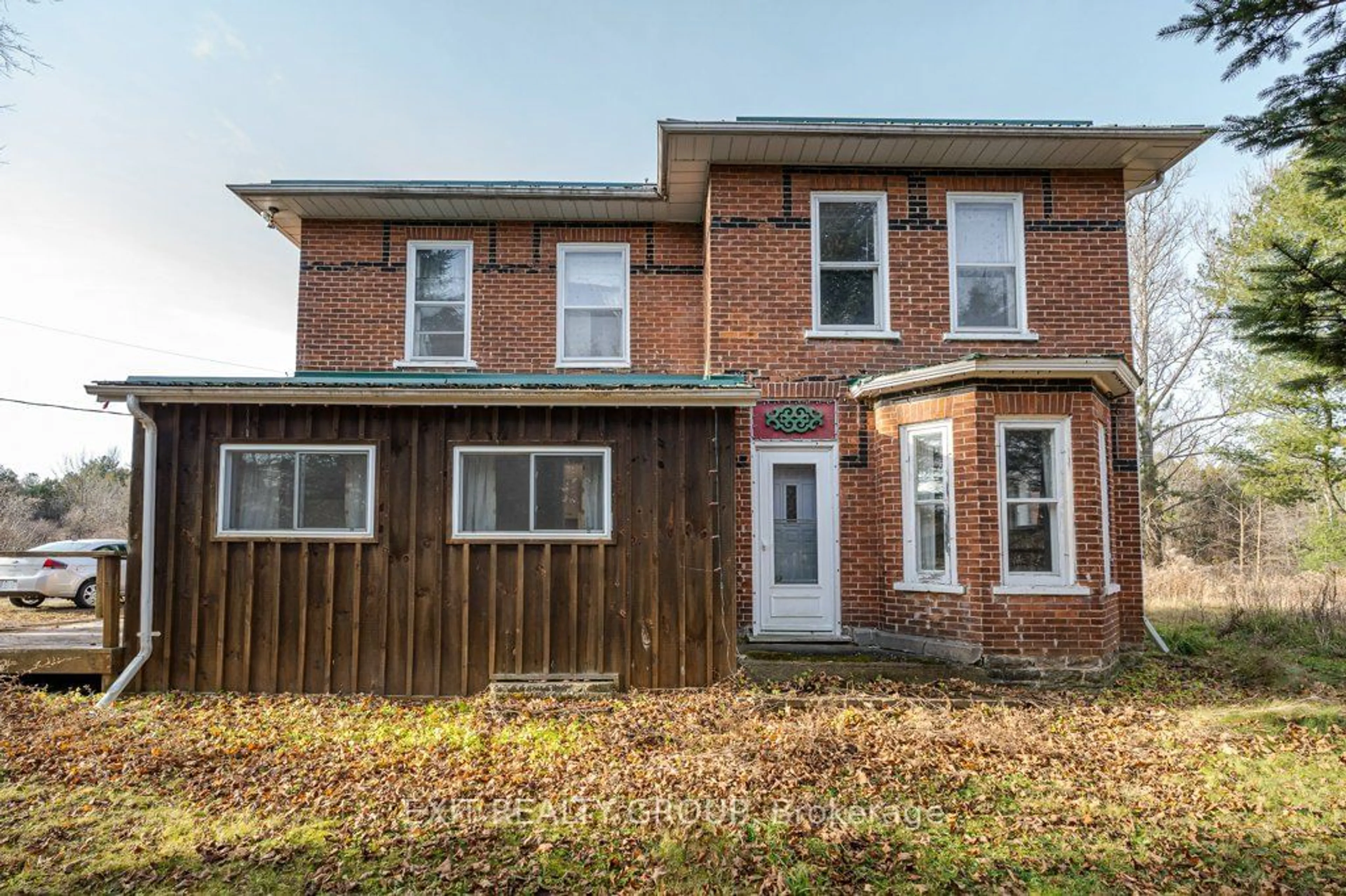 Home with brick exterior material for 107 French Settlement Rd, Tweed Ontario K0K 3J0