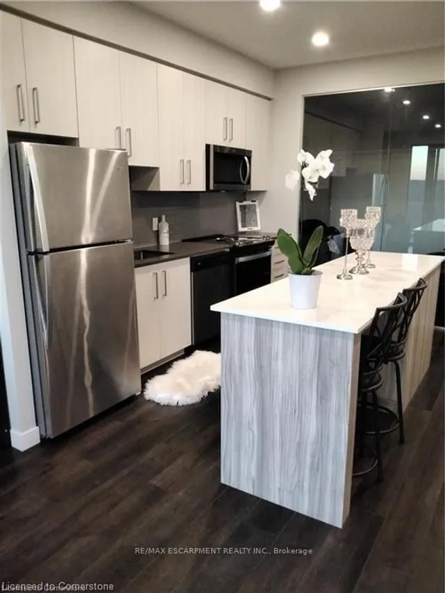 Additional property image - 15 Queen St Unit 2304