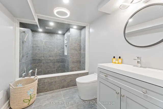 Additional property image - 599 Beach Blvd