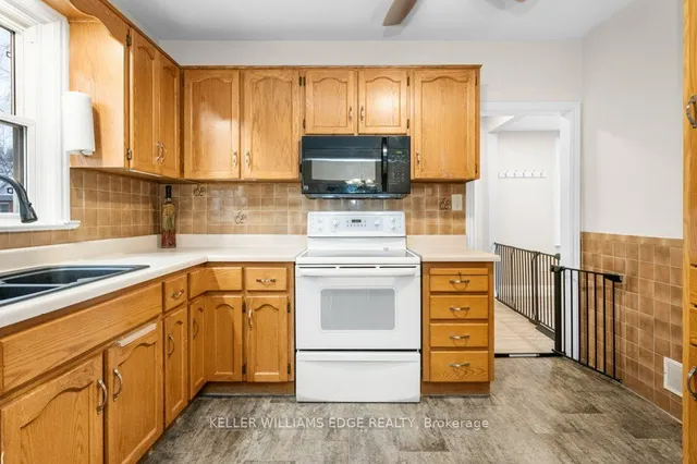 Additional property image - 678 Brighton Ave