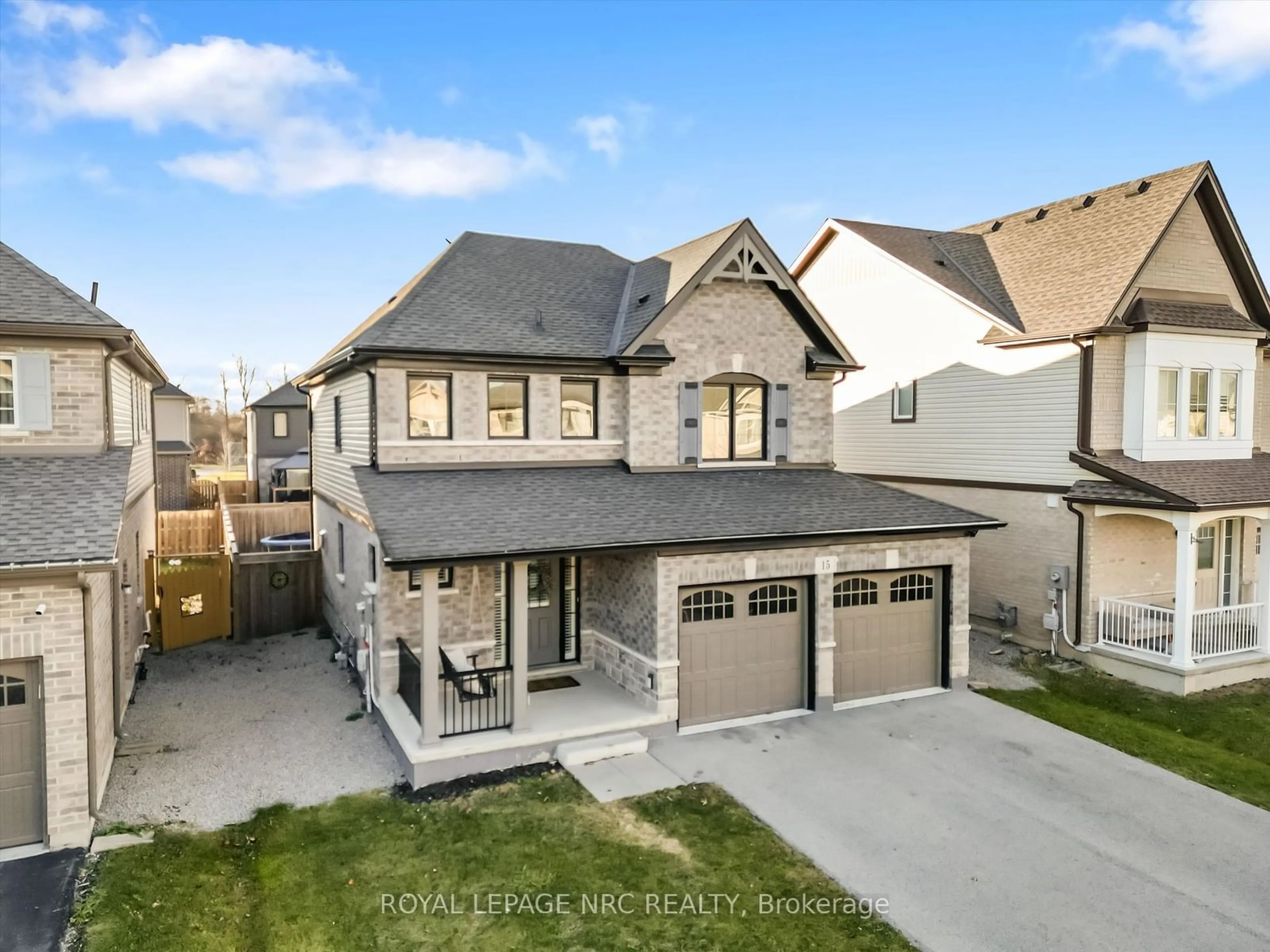 Frontside or backside of a home, the street view for 15 Crow St, Welland Ontario L3C 0E4