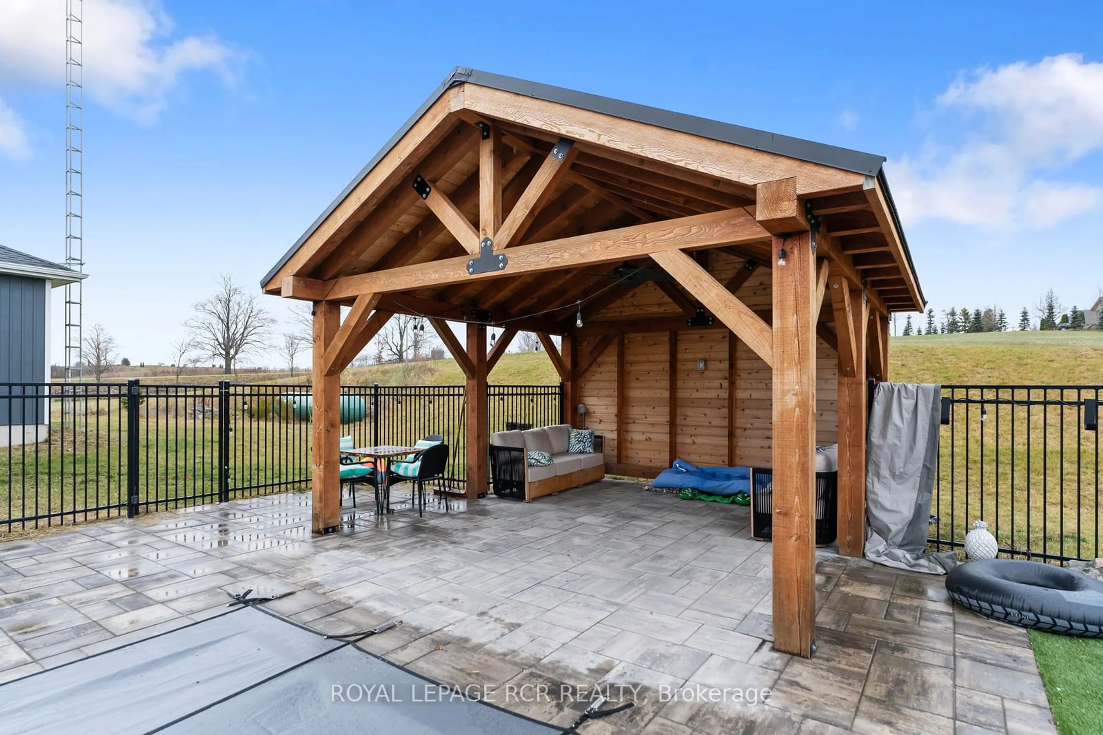 Patio, cottage for 151116 12 Line, East Garafraxa Ontario L9W 7A8