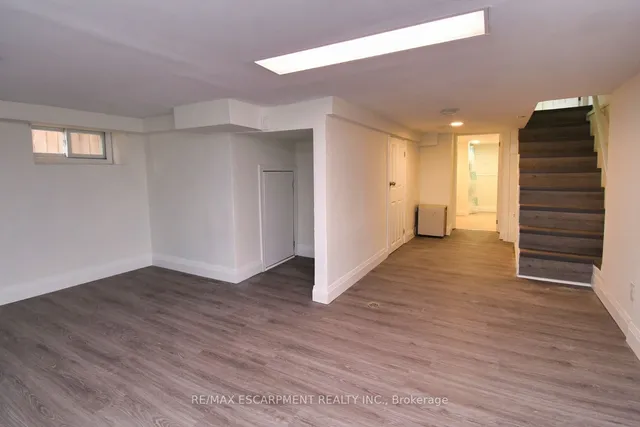 Additional property image - 64 Crooks St