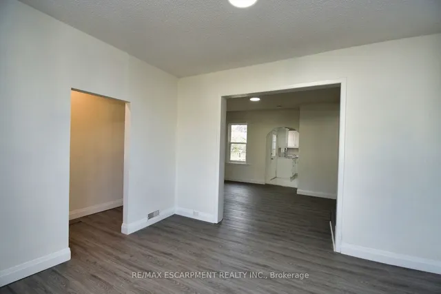 Additional property image - 64 Crooks St