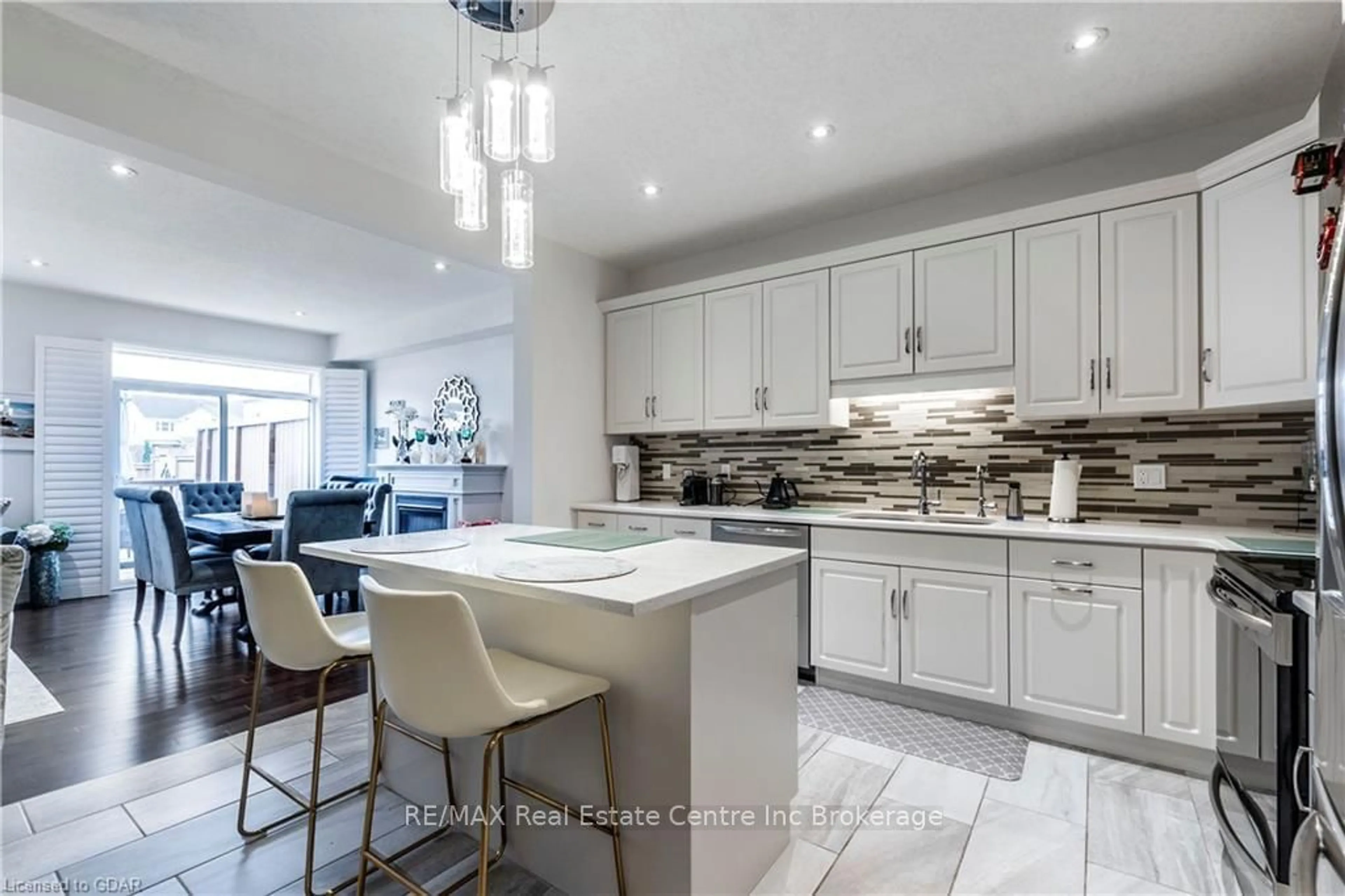 Contemporary kitchen, ceramic floors, cottage for 44 KAY CRESCENT, Guelph Ontario N1L 0N2