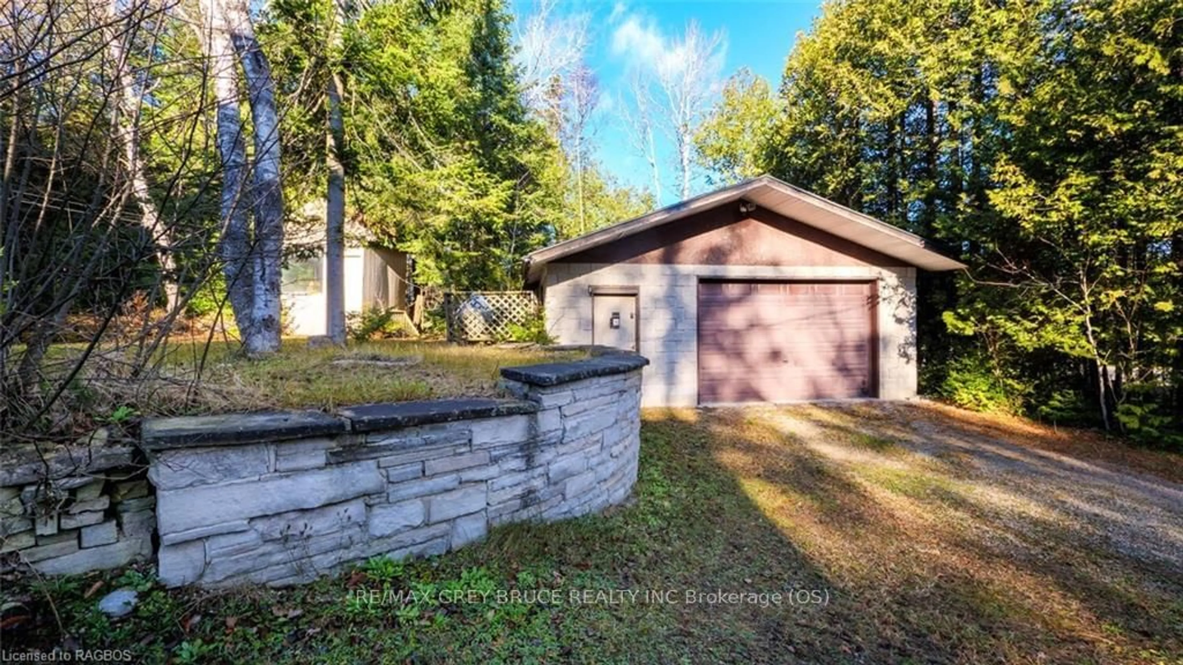 Frontside or backside of a home, cottage for 87 ISTHMUS BAY RD, Northern Bruce Peninsula Ontario N0H 1W0