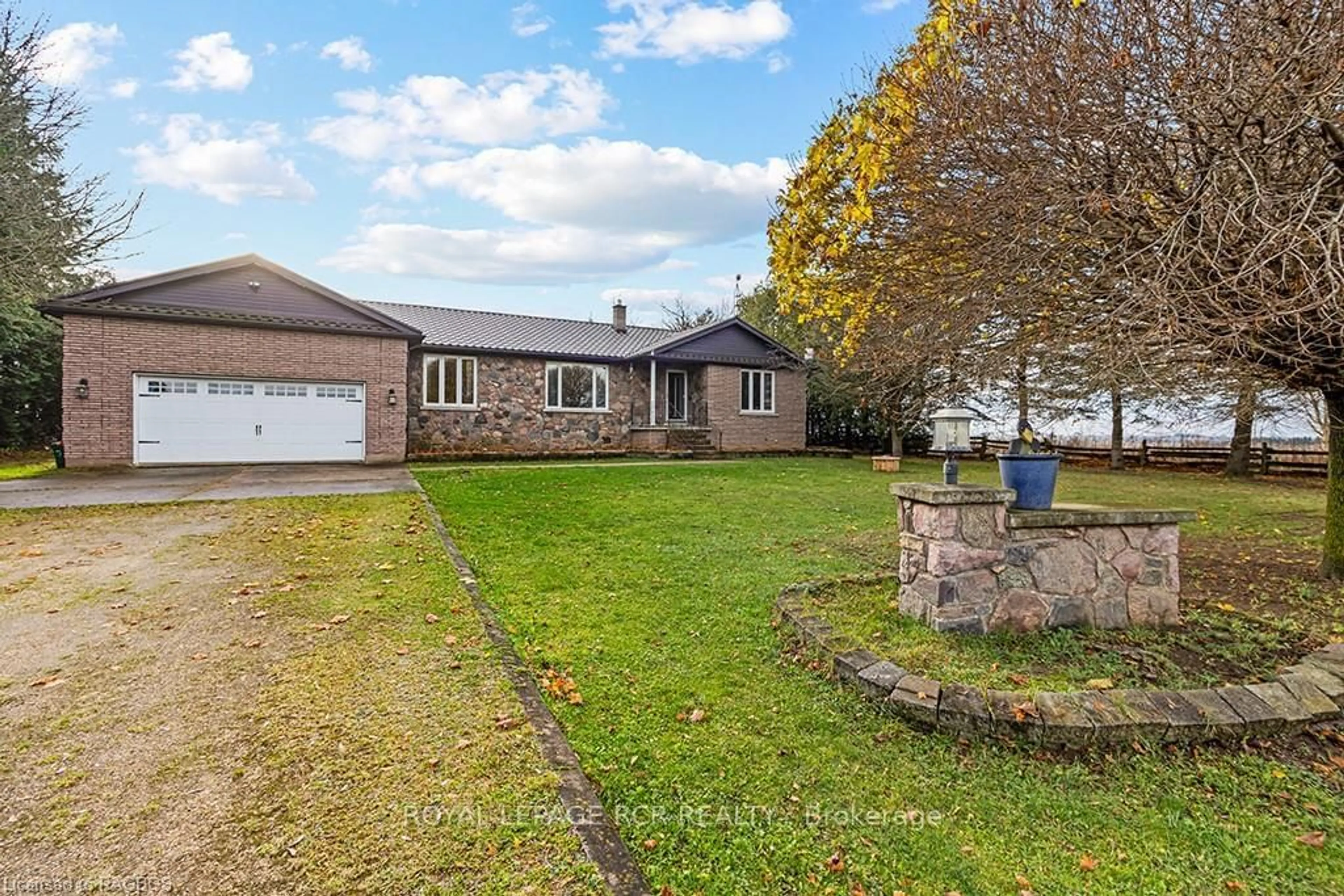 Frontside or backside of a home, cottage for 733036 SOUTHGATE SIDEROAD 73, Southgate Ontario N0C 1L0