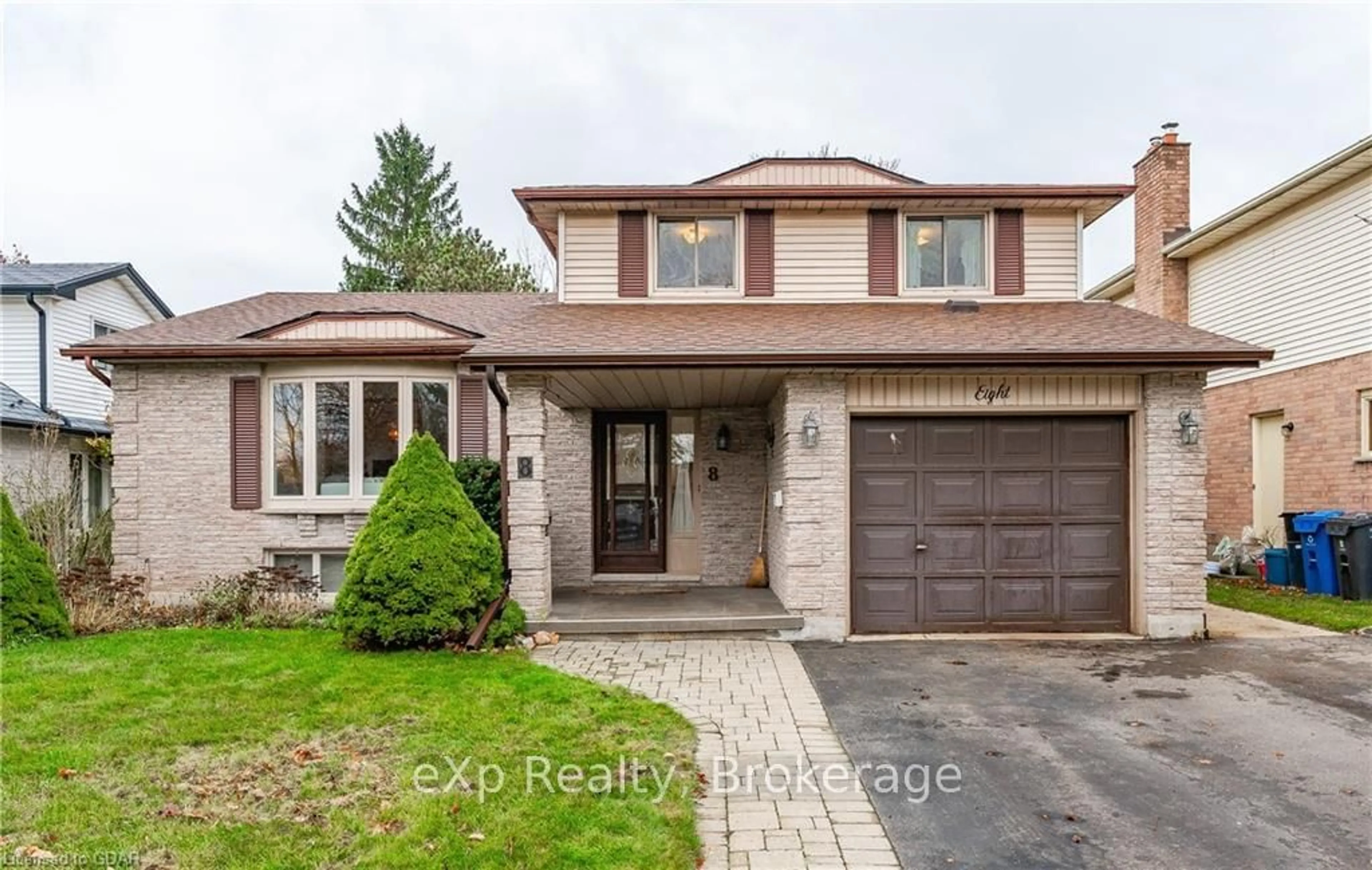 Frontside or backside of a home, cottage for 8 SMART St, Guelph Ontario N1G 4K9