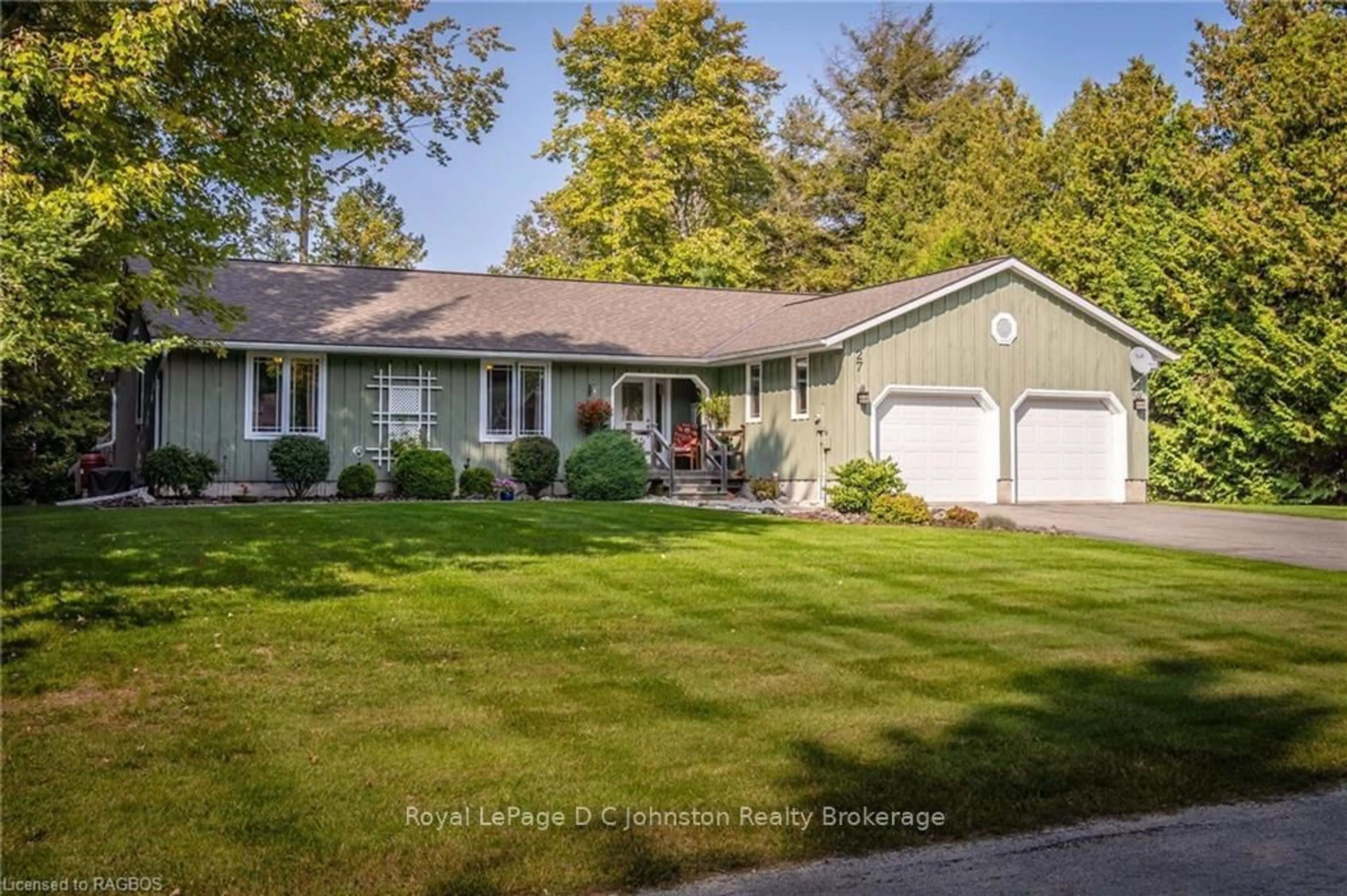 Frontside or backside of a home, cottage for 27 GREMIK Cres, South Bruce Peninsula Ontario N0G 2N0