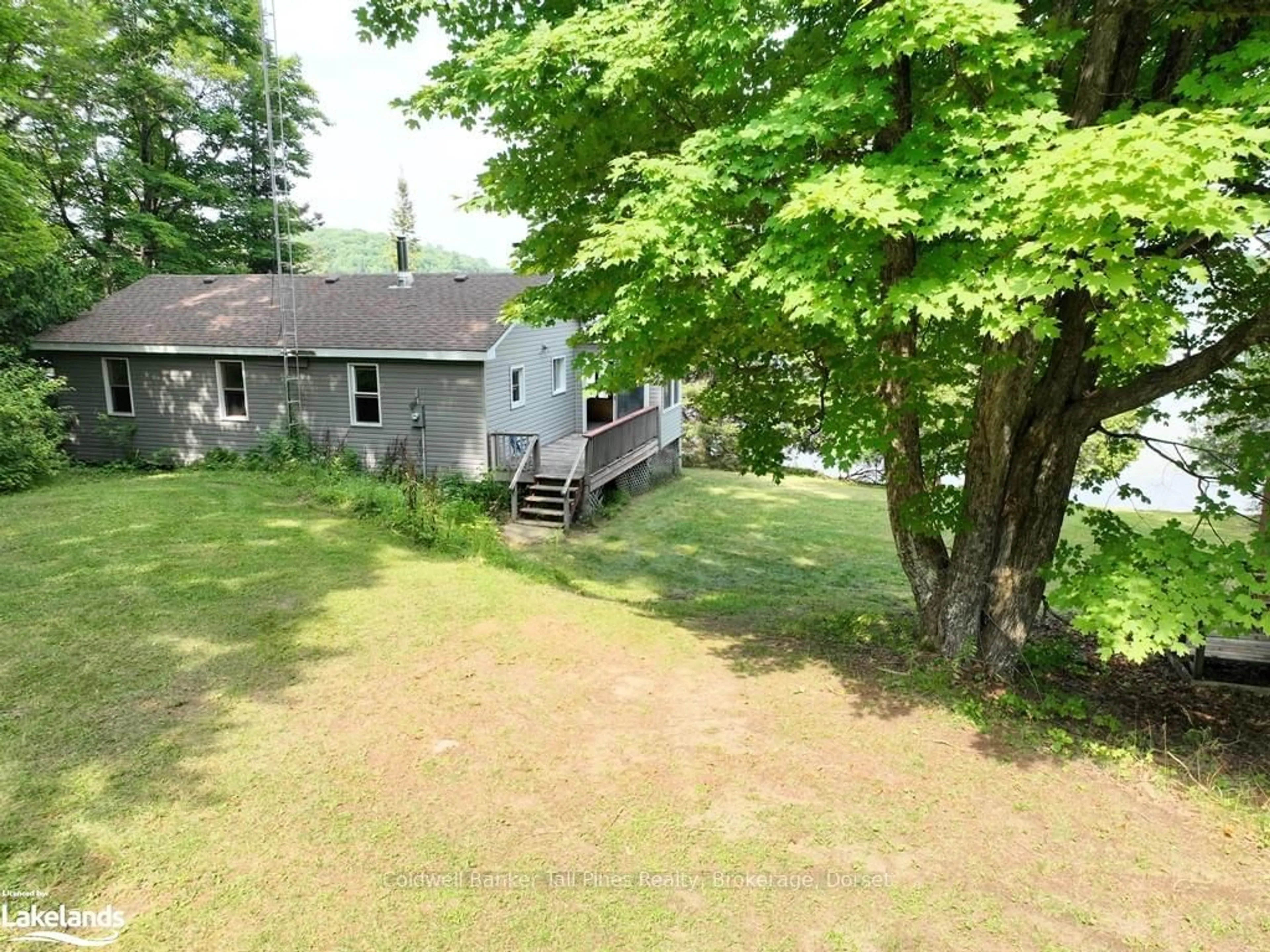 Patio, cottage for 2108 BRADY LAKE Rd, Minden Hills Ontario K0M 2K0