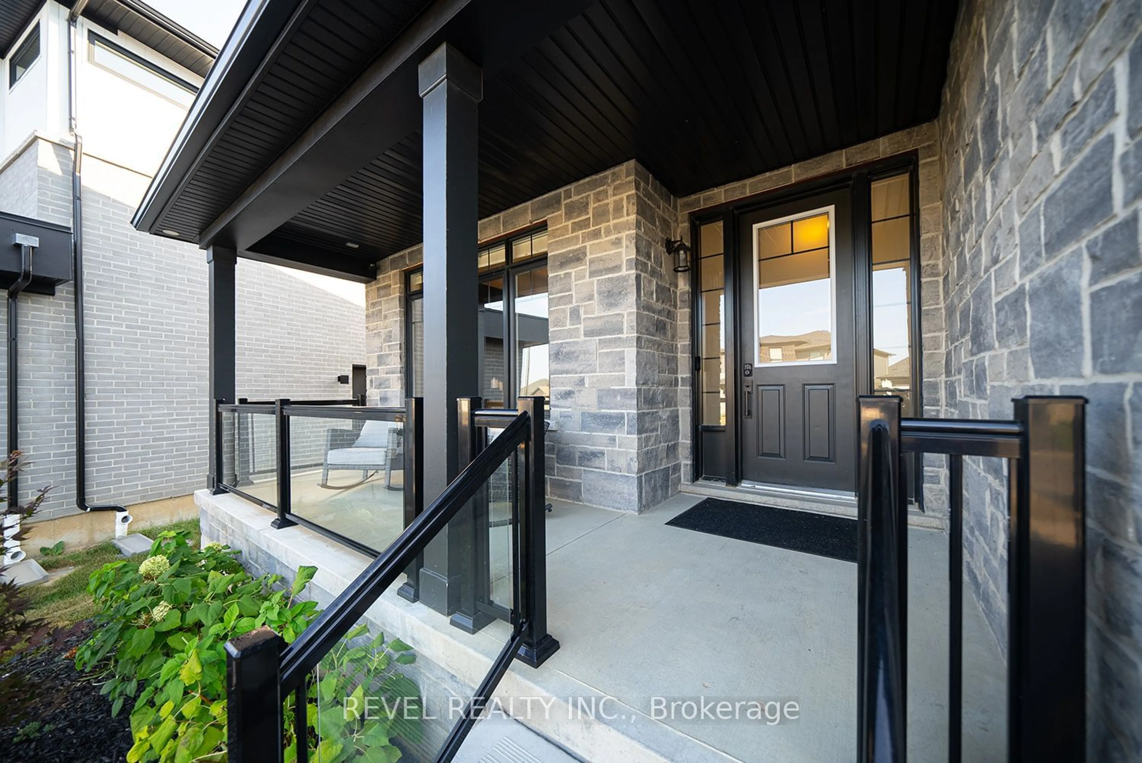 Indoor entryway, cement floor for 113 Daugaard Ave, Brant Ontario N3L 0L6