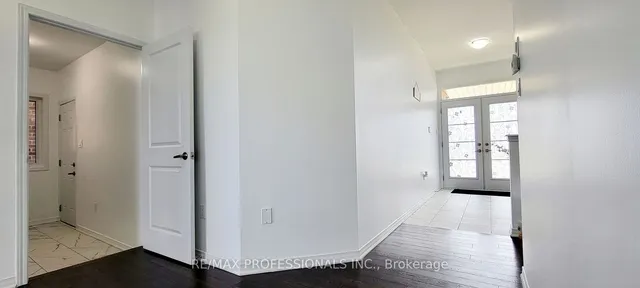 Additional image 24 of 112 Queen Mary Blvd