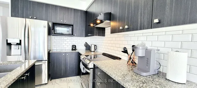 Additional image 31 of 112 Queen Mary Blvd