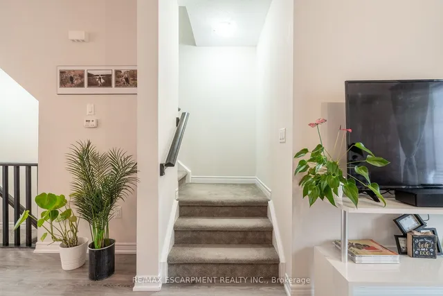 Additional property image - 1890 Rymal Rd Unit 149
