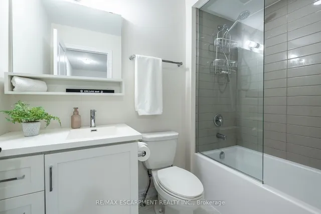 Additional property image - 1890 Rymal Rd Unit 149