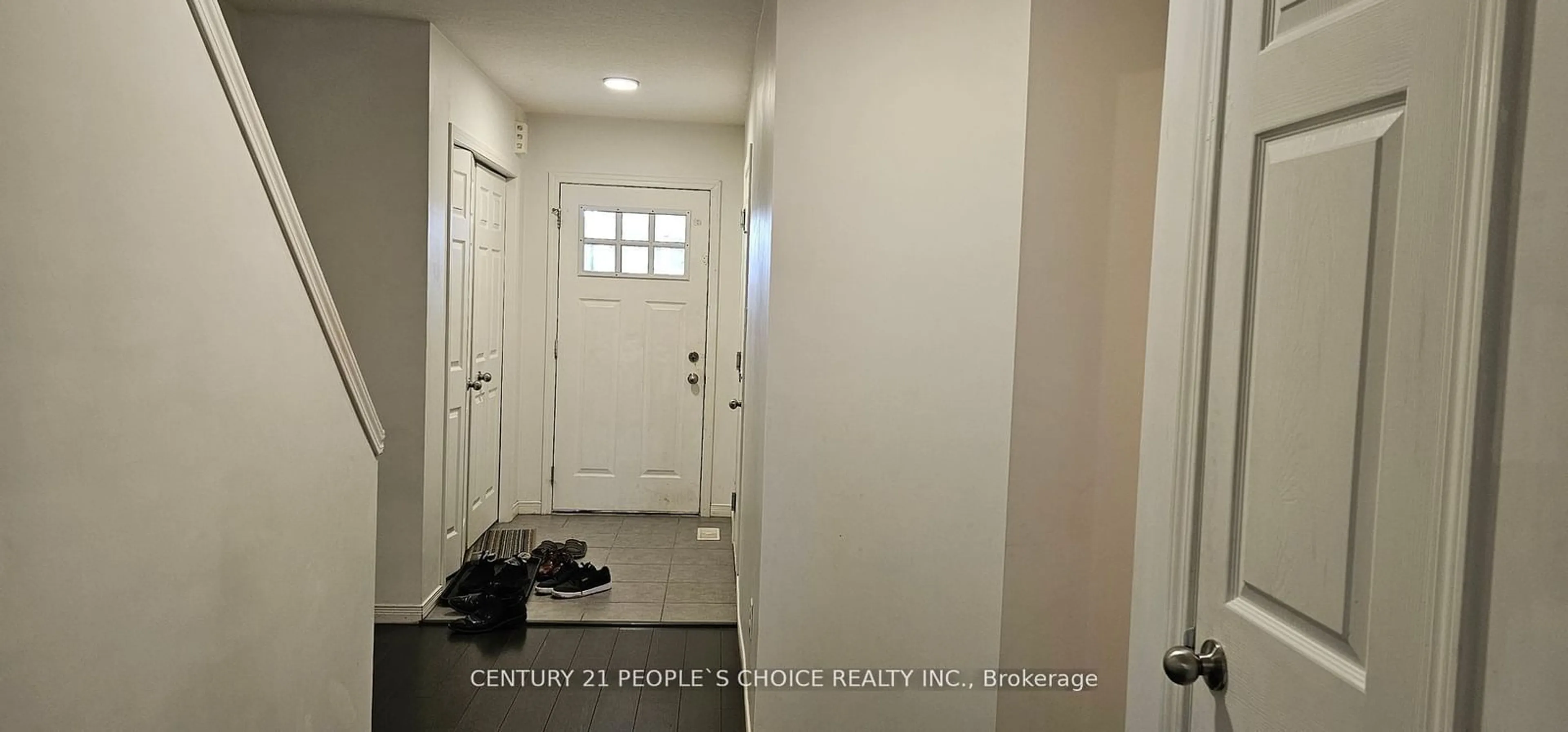 Indoor entryway, not visible floor for 135 Hardcastle Dr #87, Cambridge Ontario N1S 0B6