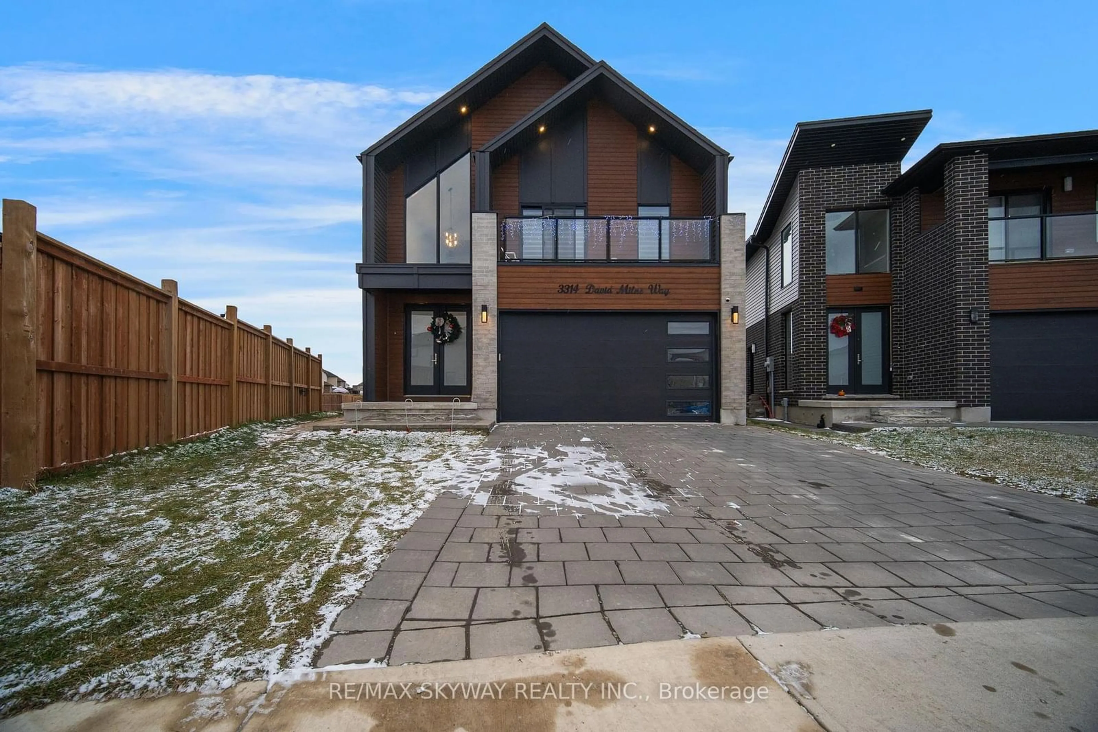 Frontside or backside of a home, the street view for 3314 David Milne Way, London Ontario N6L 1K3