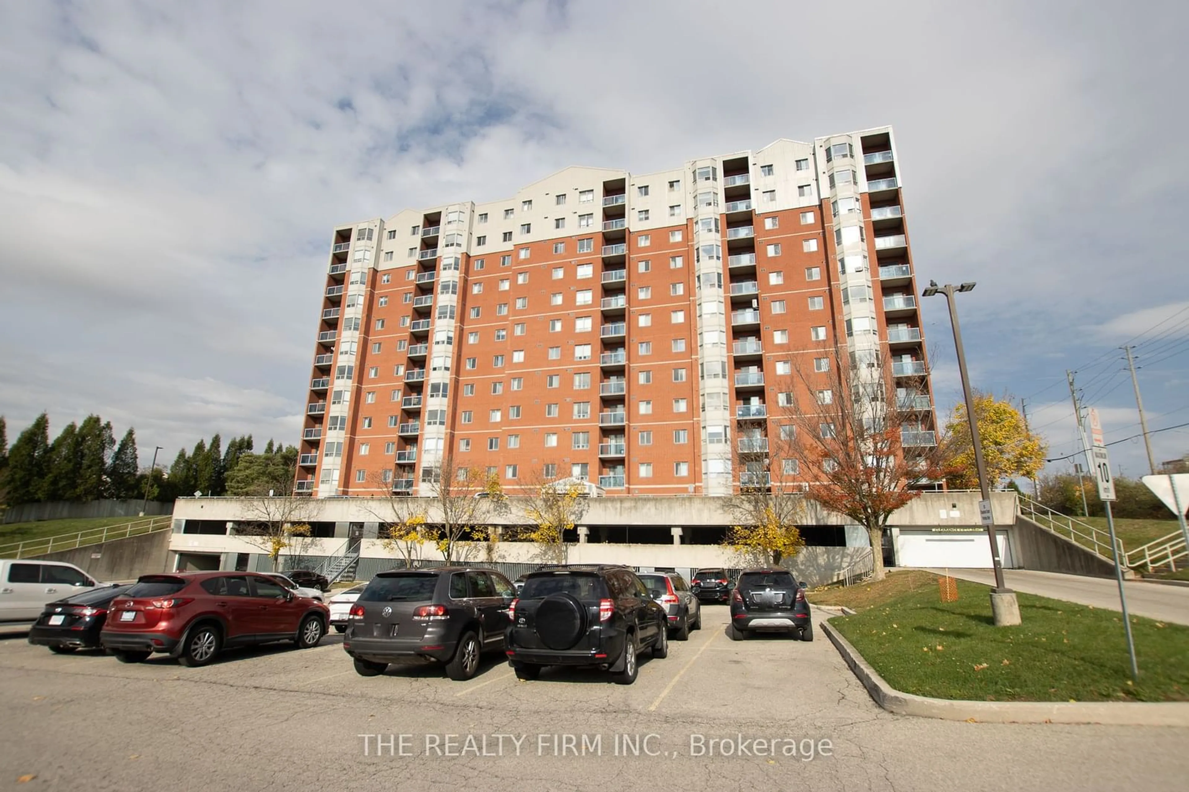 A pic from exterior of the house or condo, the street view for 30 Chapman Crt #506, London Ontario N6G 4Y4