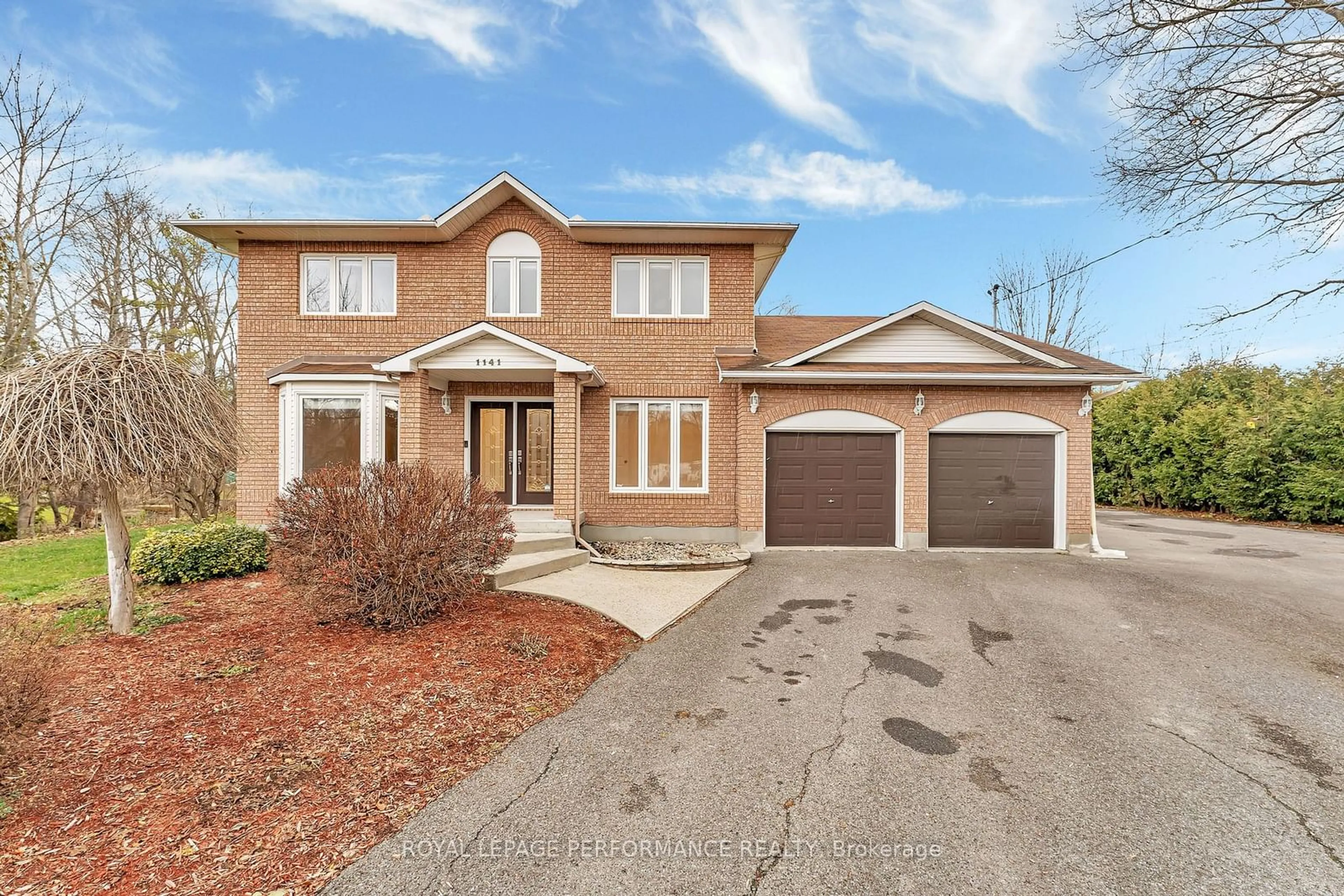 Frontside or backside of a home, the street view for 1141 MEADOW LANE Rd, Orleans - Cumberland and Area Ontario K4C 1C3