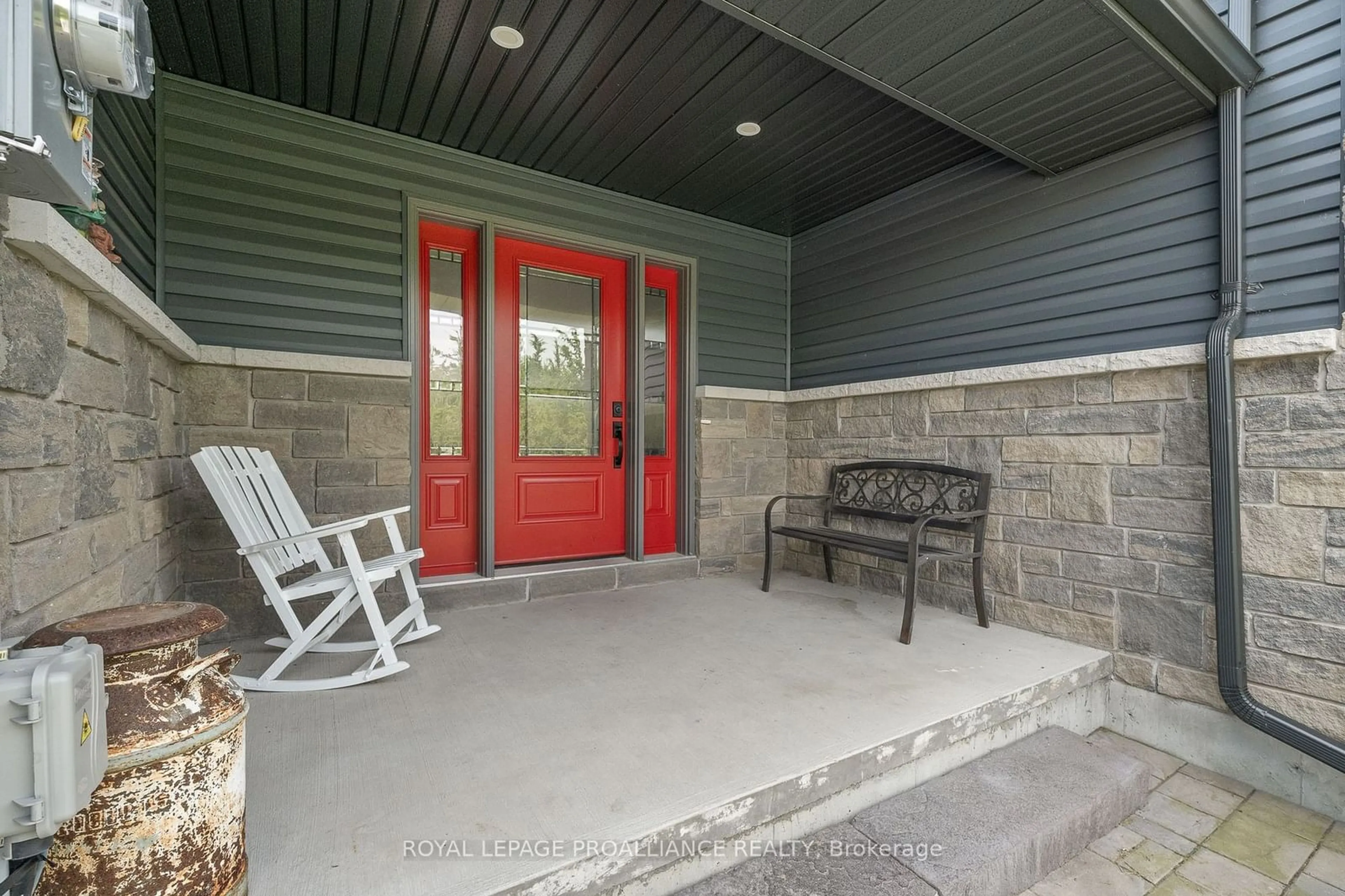 Indoor entryway, cement floor for 2263 Victoria Rd, Prince Edward County Ontario K0K 2B0